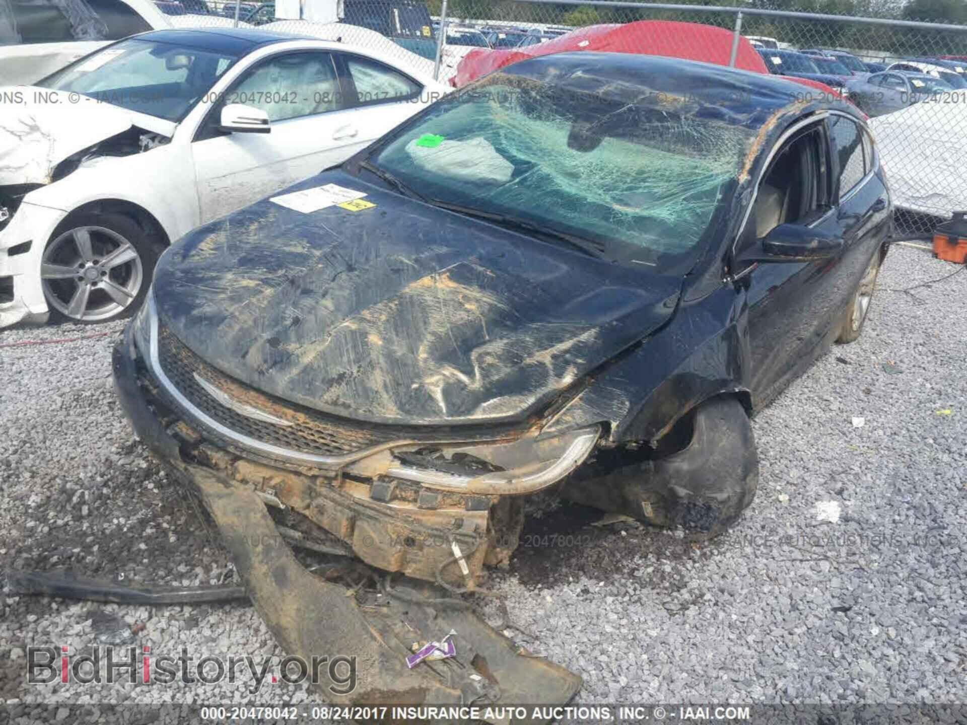 2015 Chrysler 200 - VIN: 1C3CCCAB2FN671787 - Фото 2