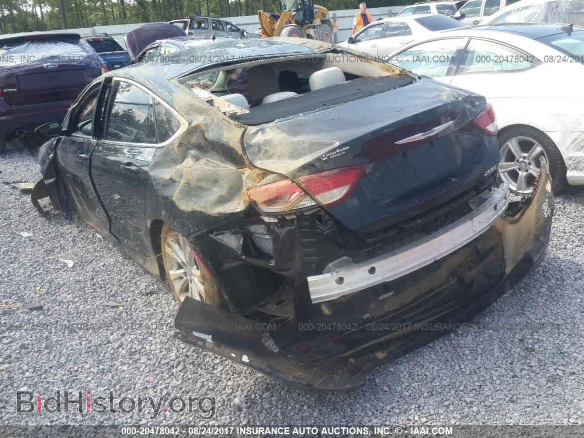 2015 Chrysler 200 - VIN: 1C3CCCAB2FN671787 - Фото 3