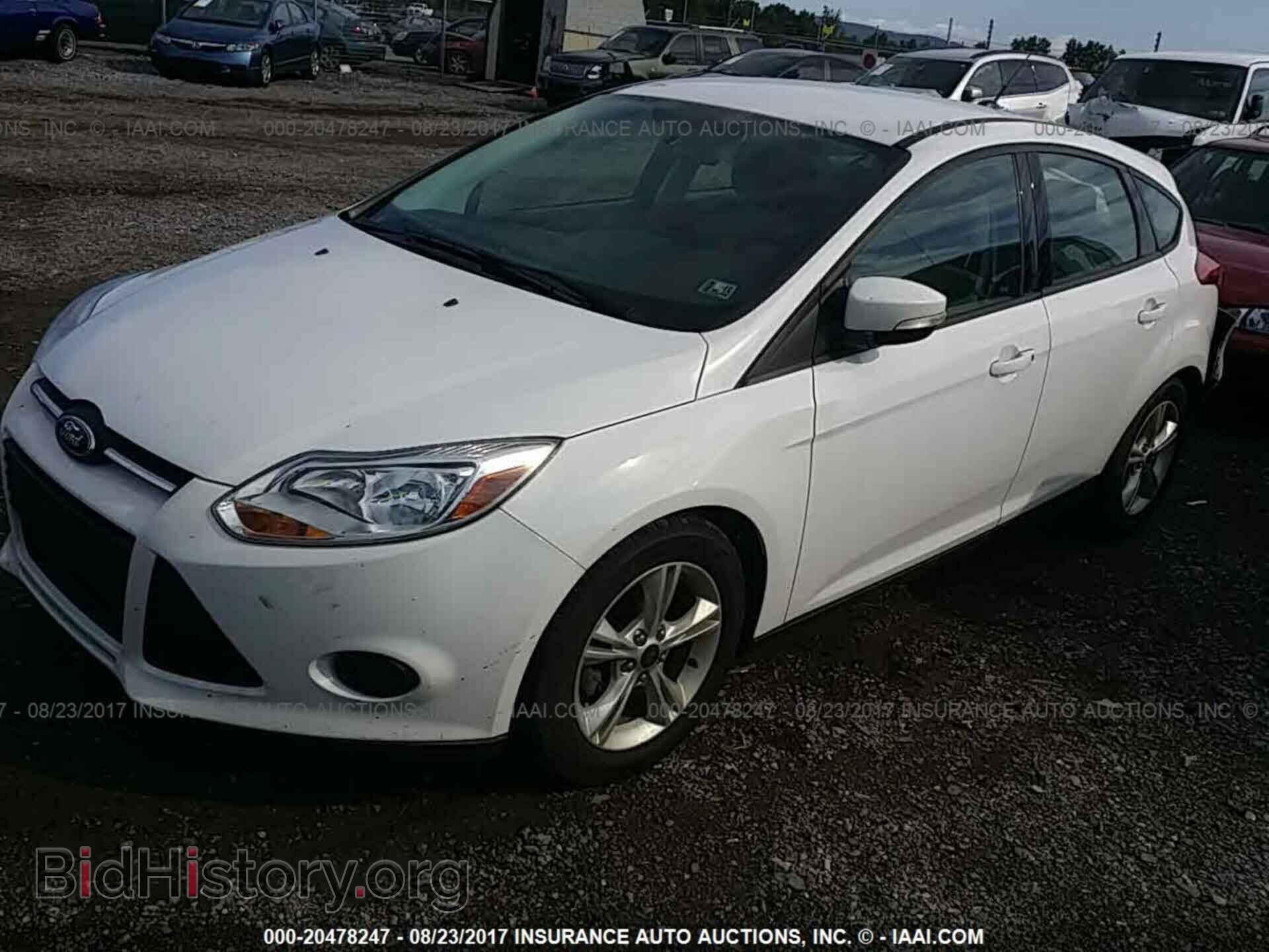 2014 Ford Focus - VIN: 1FADP3K25EL435413 - Фото 2