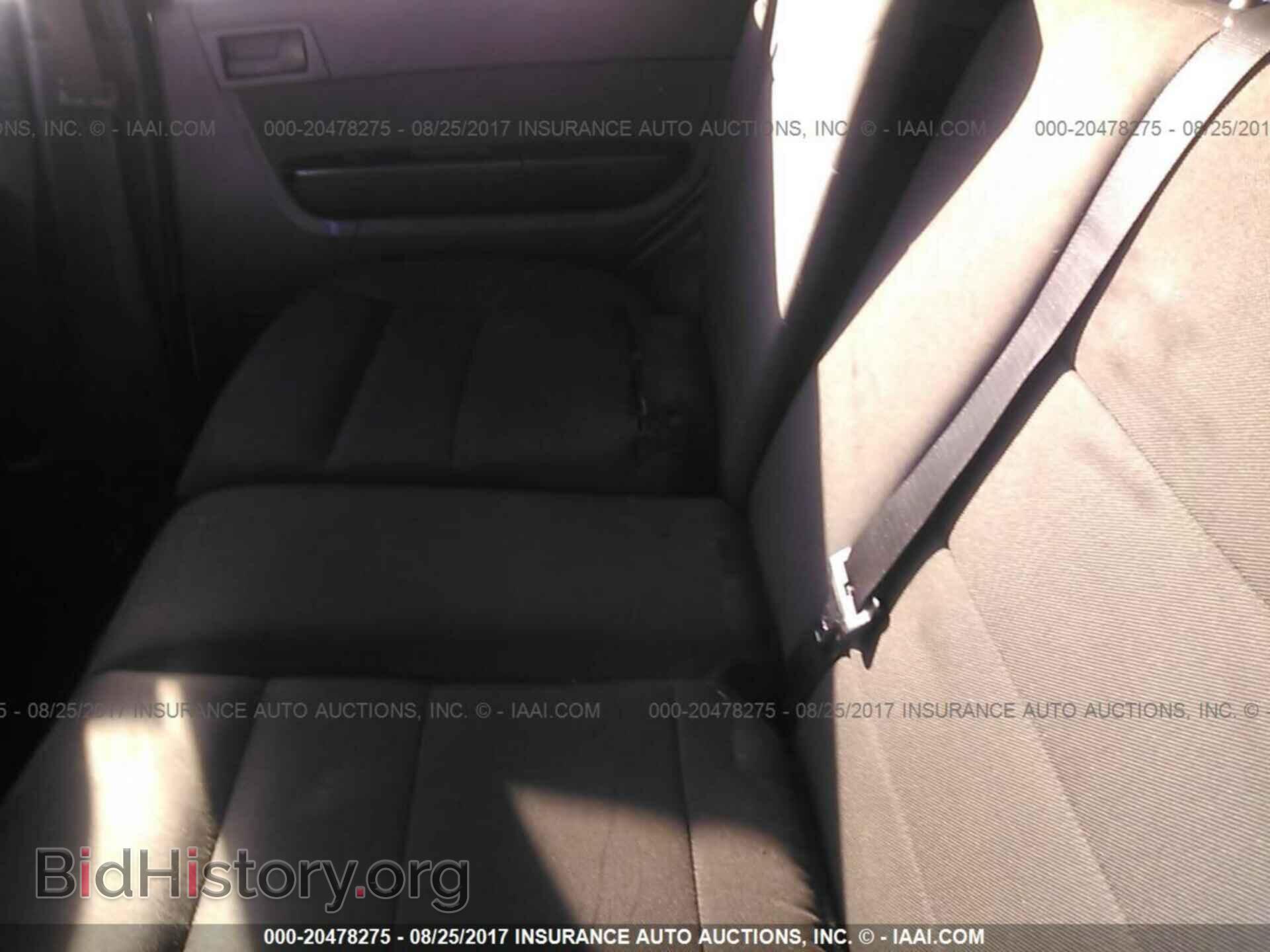 2012 Ford Escape - VIN: 1FMCU9D70CKB61577 - Photo 8