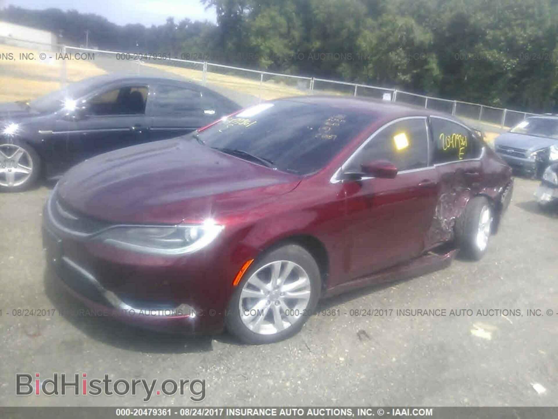 2015 Chrysler 200 - VIN: 1C3CCCAB5FN675476 - Photo 2