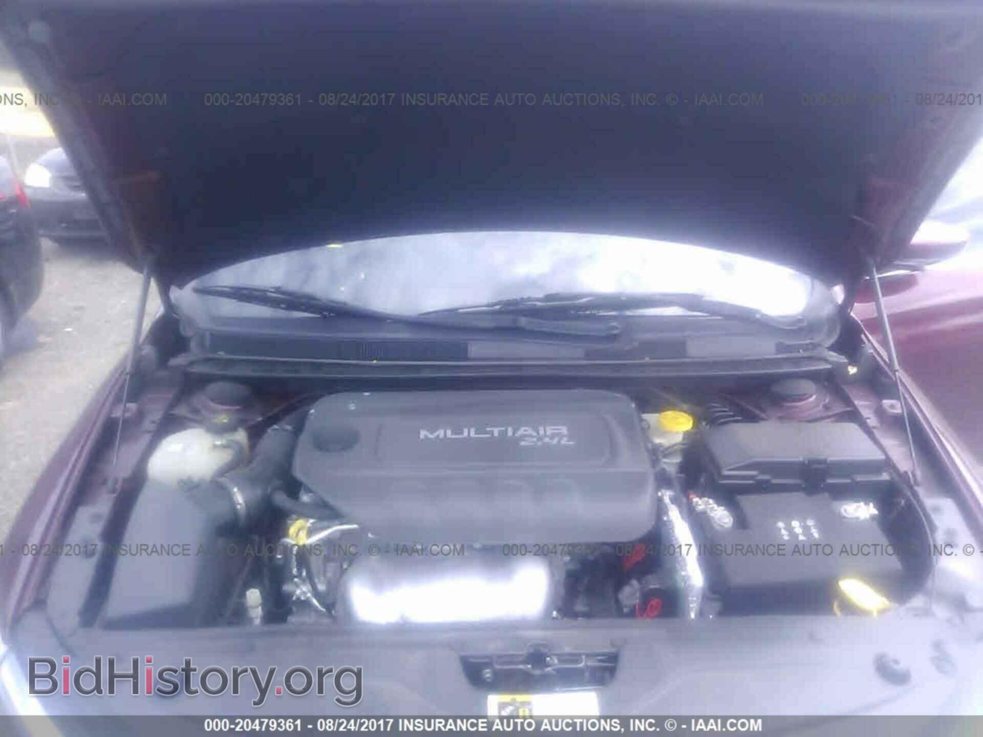 2015 Chrysler 200 - VIN: 1C3CCCAB5FN675476 - Photo 10