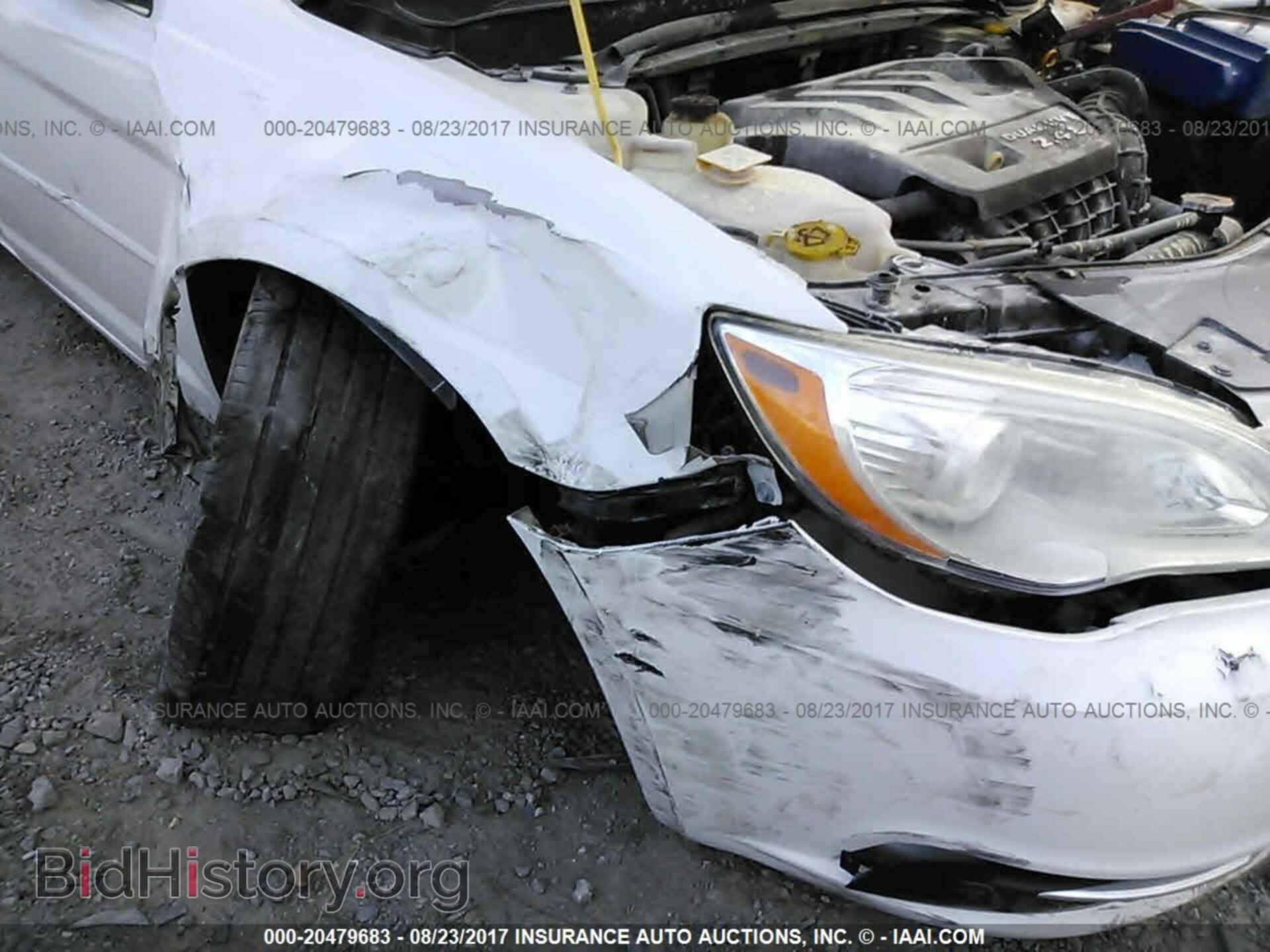2013 Chrysler 200 - VIN: 1C3CCBBB1DN639614 - Photo 6