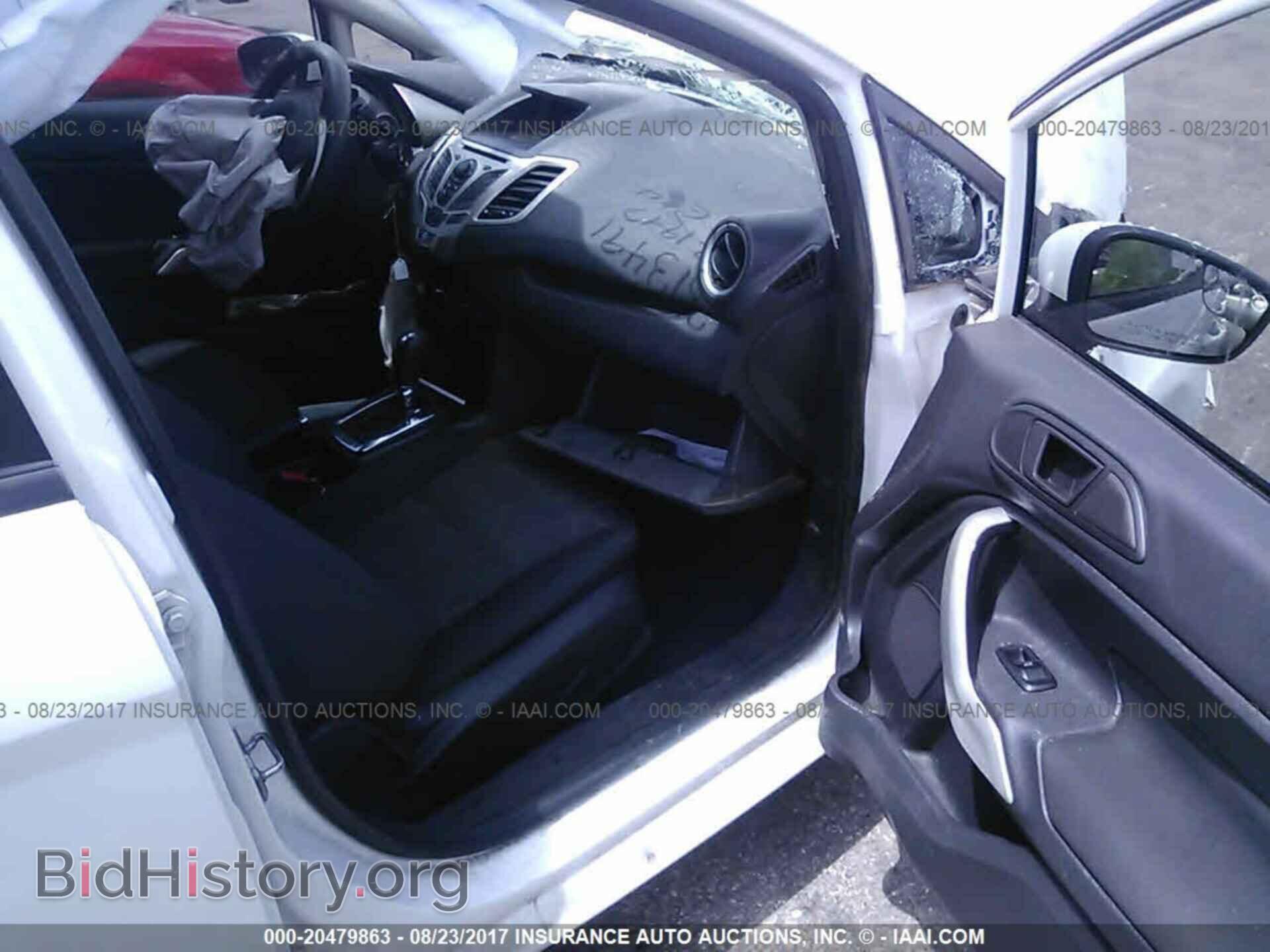 2011 Ford Fiesta - VIN: 3FADP4EJ4BM106351 - Фото 5