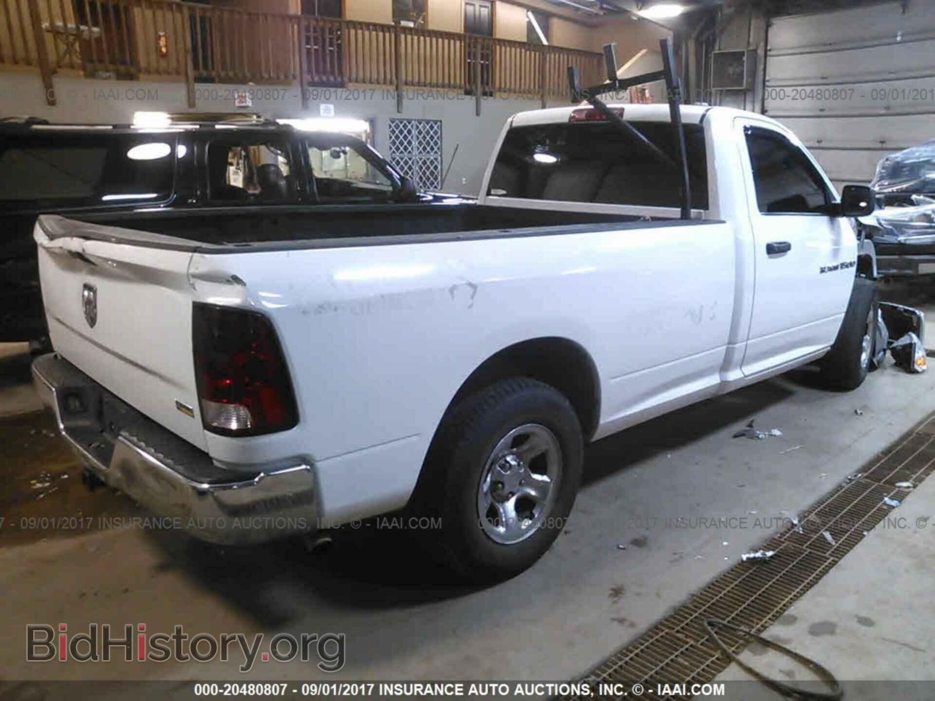 2011 Dodge Ram 1500 - VIN: 3D7JB1EP2BG540352 - Фото 4