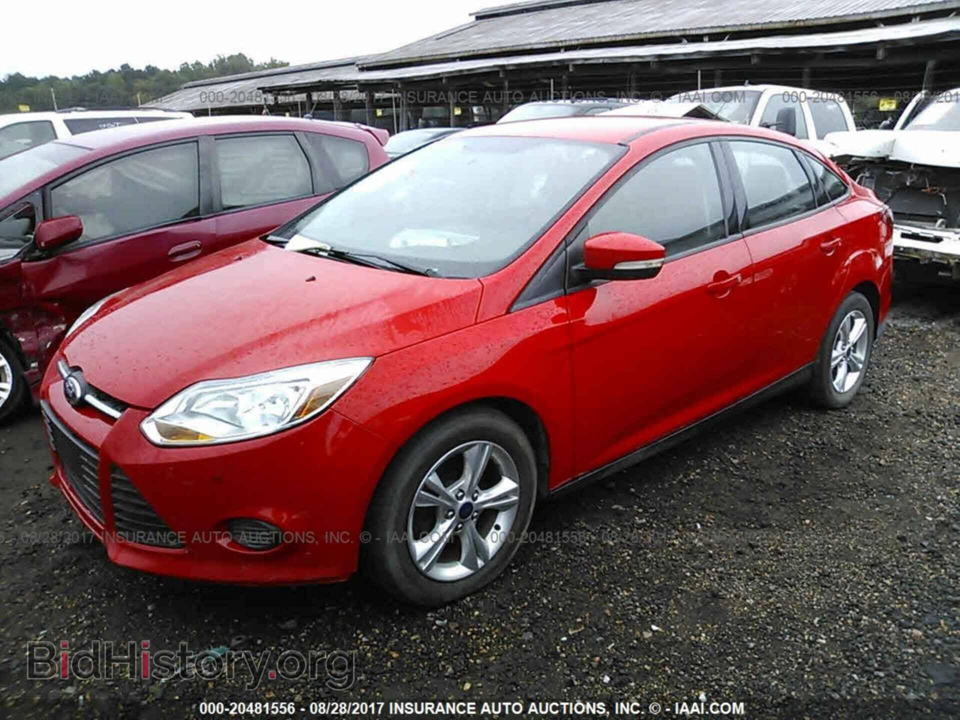 2013 Ford Focus - VIN: 1FADP3F23DL325727 - Фото 2