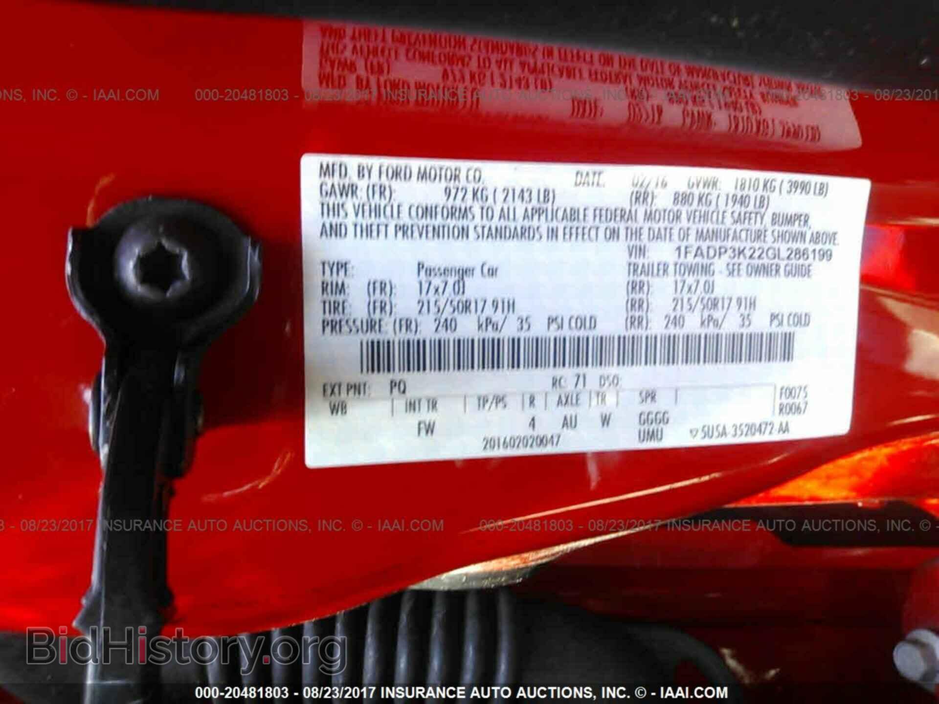 2016 Ford Focus - VIN: 1FADP3K22GL286199 - Photo 9