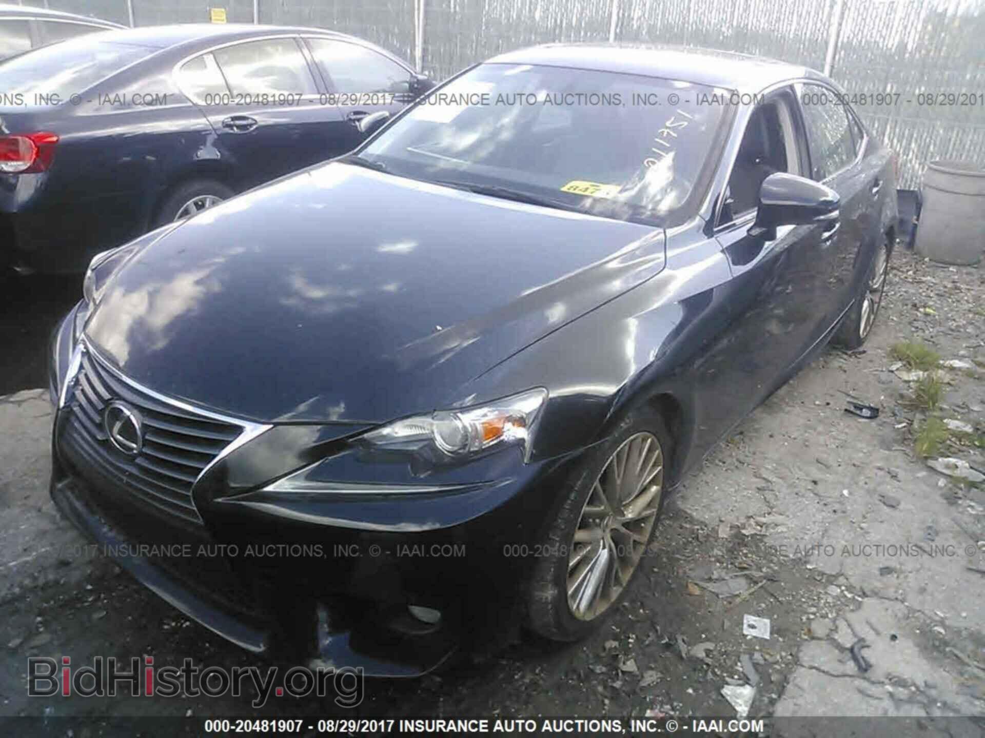 2014 Lexus Is - VIN: JTHBF1D28E5011751 - Photo 2