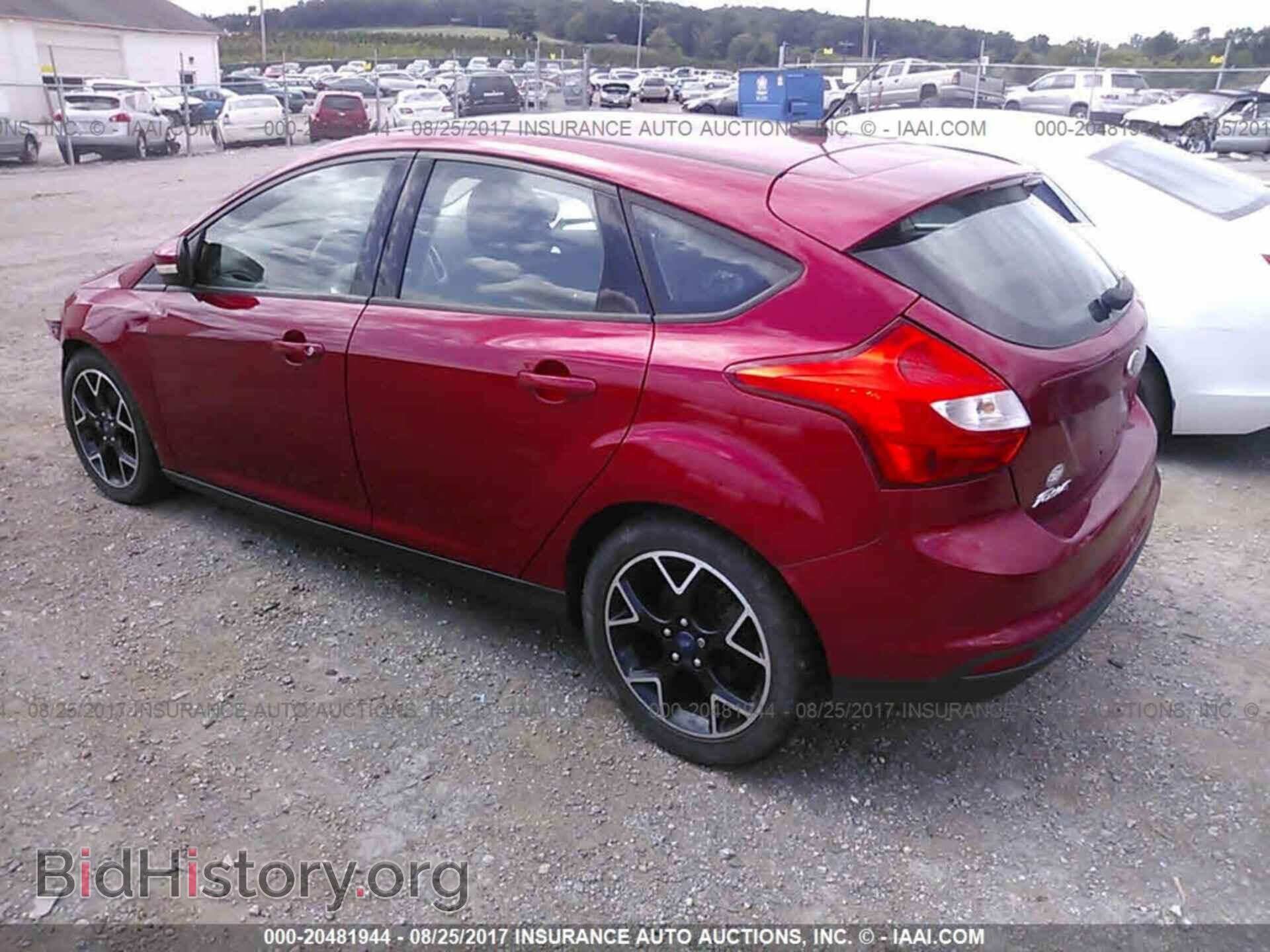 2012 Ford Focus - VIN: 1FAHP3K22CL407454 - Photo 3