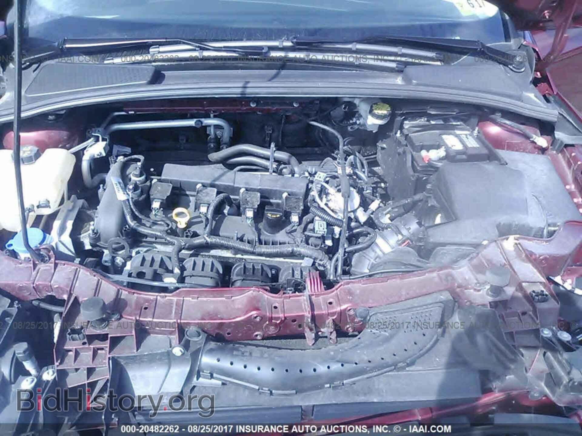2016 Ford Focus - VIN: 1FADP3F22GL336030 - Photo 10