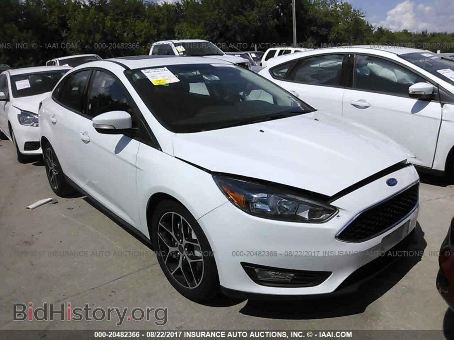Photo 1FADP3H21HL247242 - Ford Focus 2017