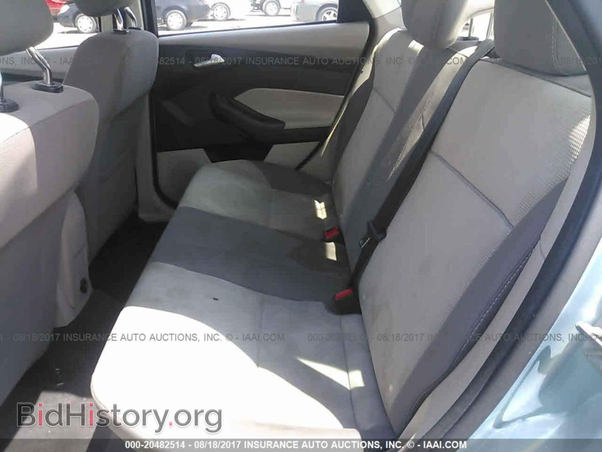 2012 Ford Focus - VIN: 1FAHP3F20CL372701 - Photo 8