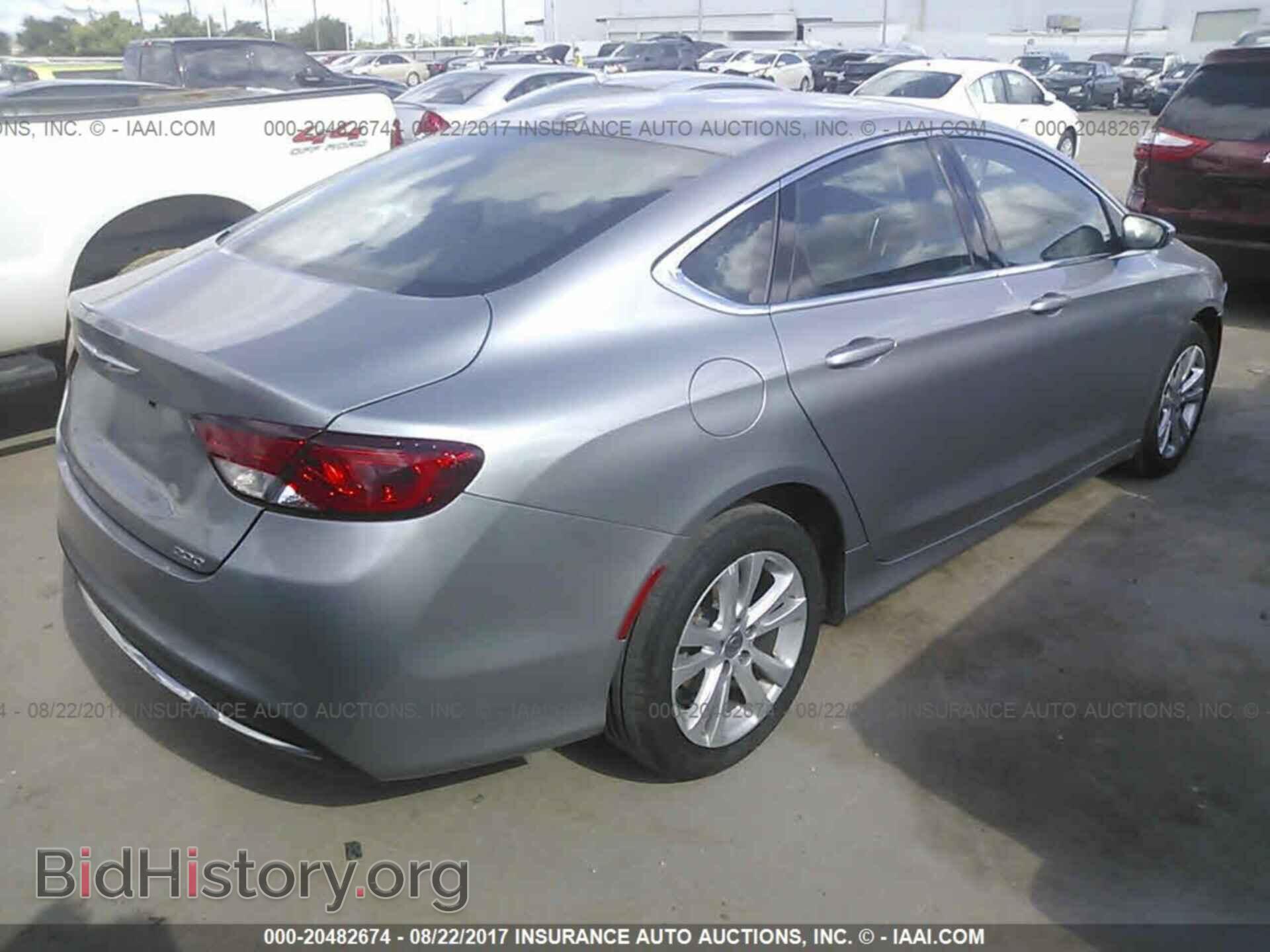 2016 Chrysler 200 - VIN: 1C3CCCAB0GN159401 - Photo 4