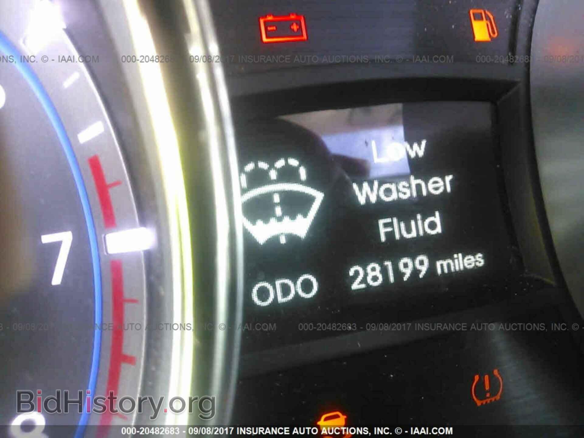2012 Hyundai Sonata - VIN: 5NPEC4AC1CH501242 - Photo 7