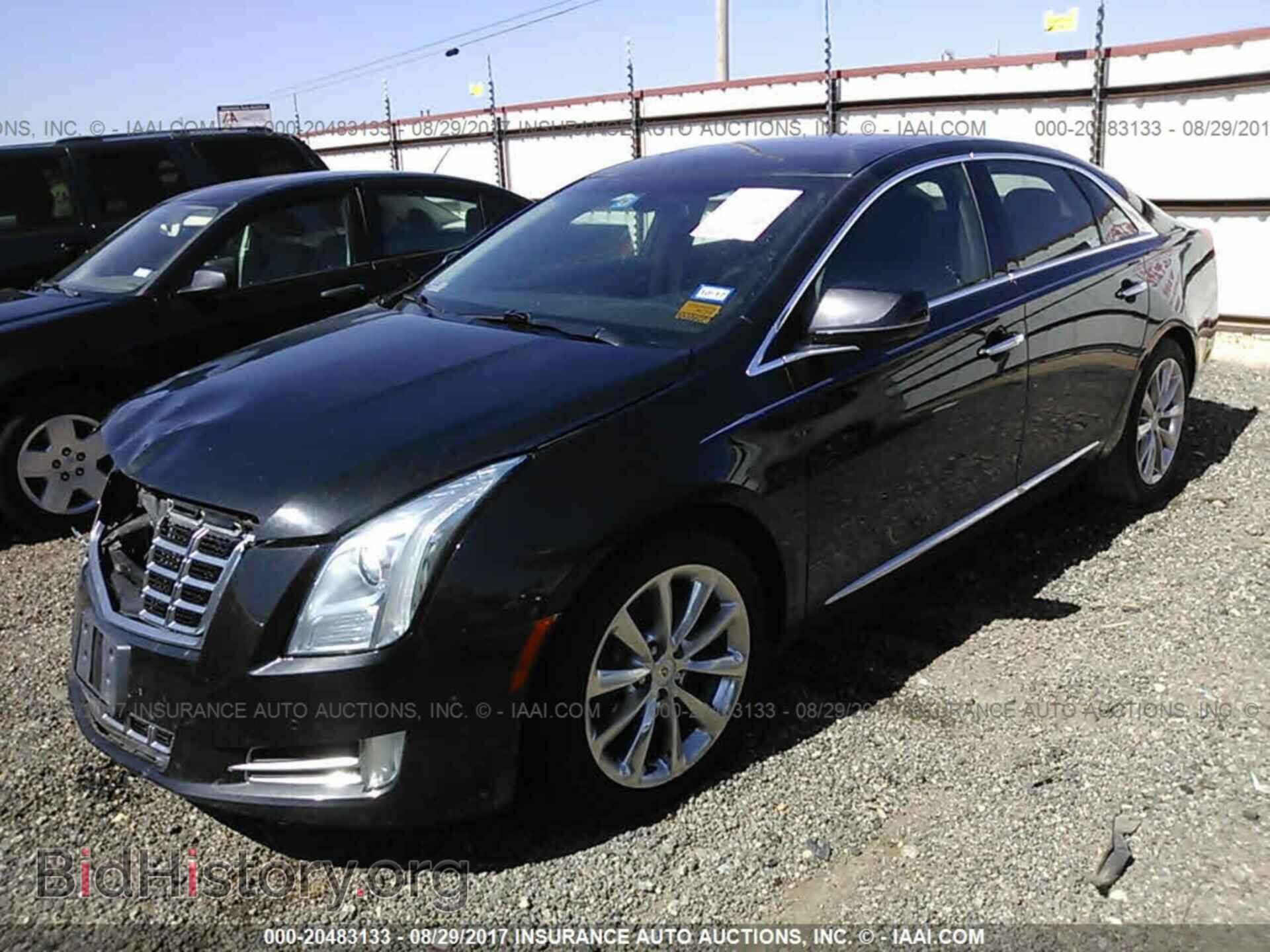 2014 Cadillac Xts - VIN: 2G61M5S32E9161527 - Фото 2