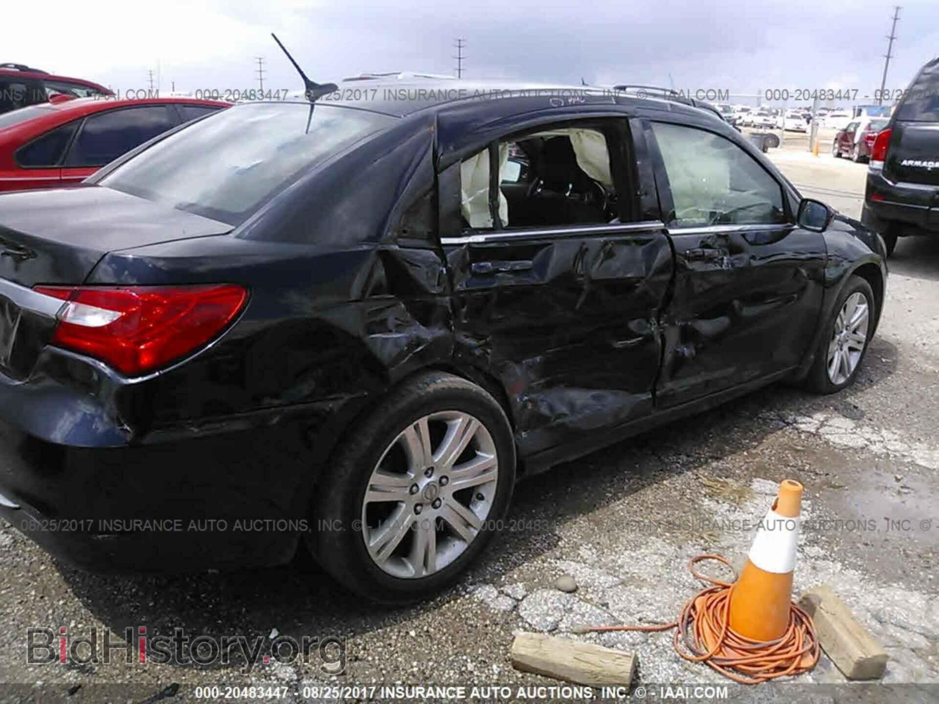 2013 Chrysler 200 - VIN: 1C3CCBAB1DN647794 - Photo 6