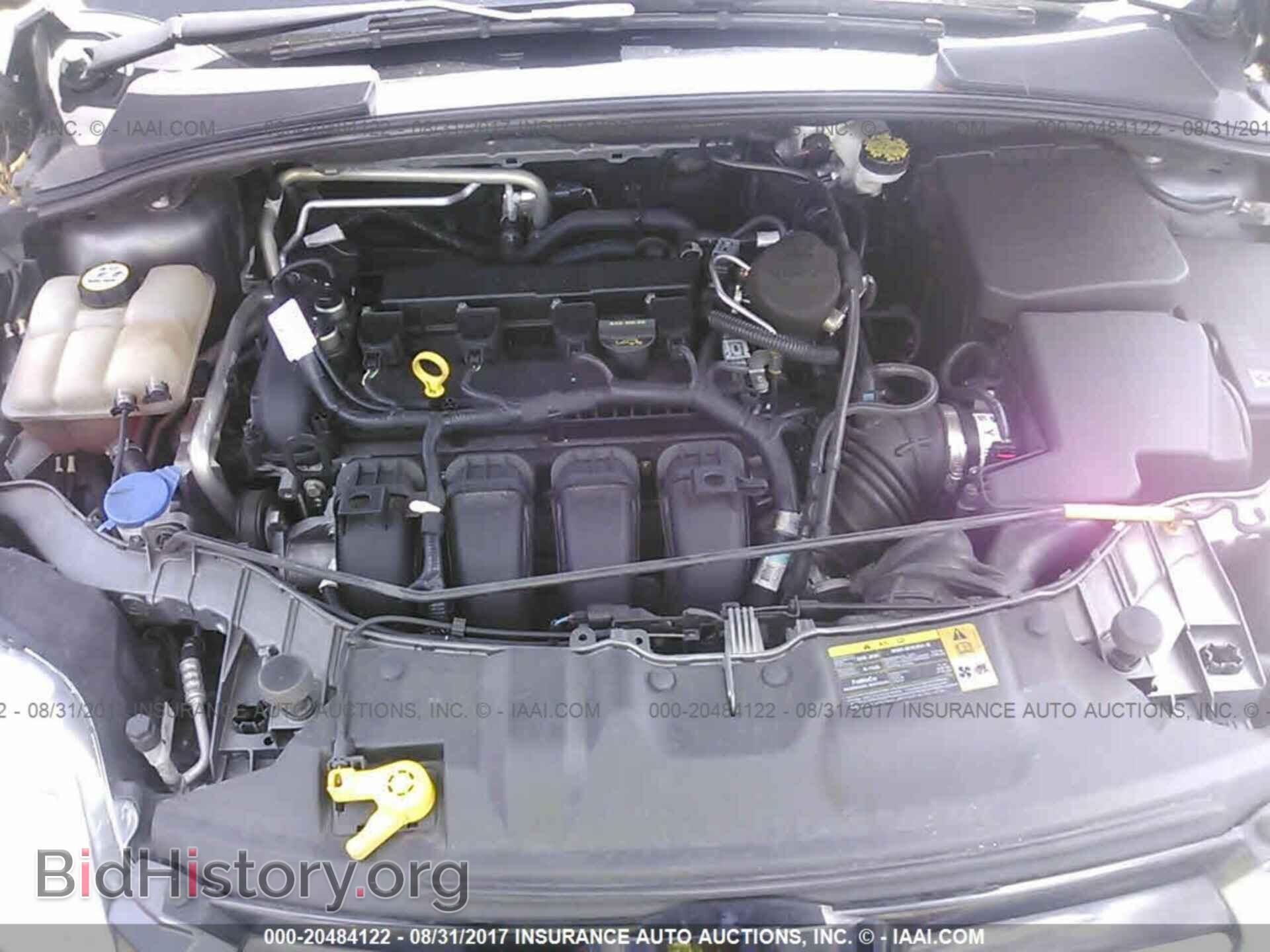 2012 Ford Focus - VIN: 1FAHP3M26CL337549 - Photo 10