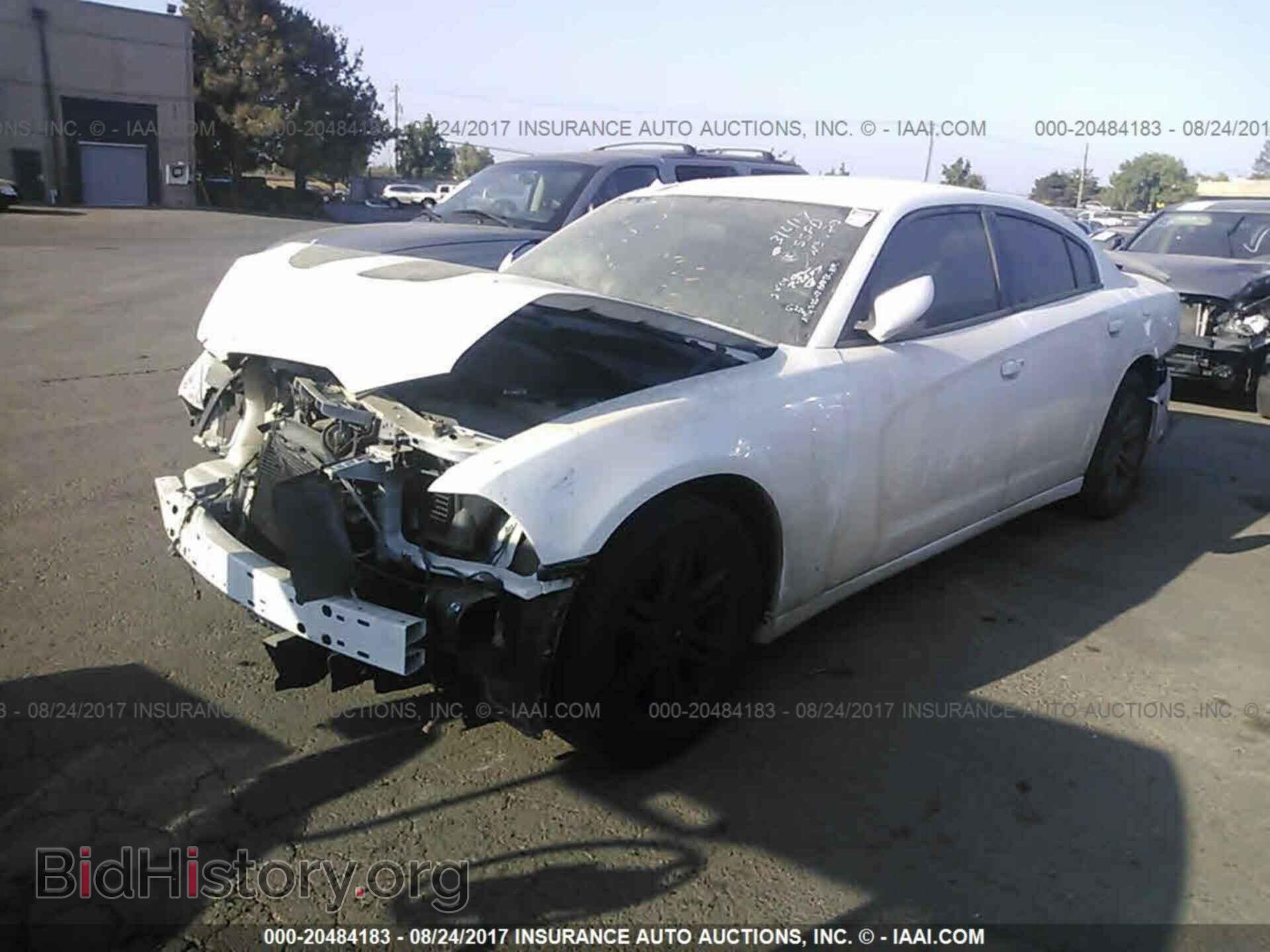 2014 Dodge Charger - VIN: 2C3CDXHG7EH329376 - Фото 2