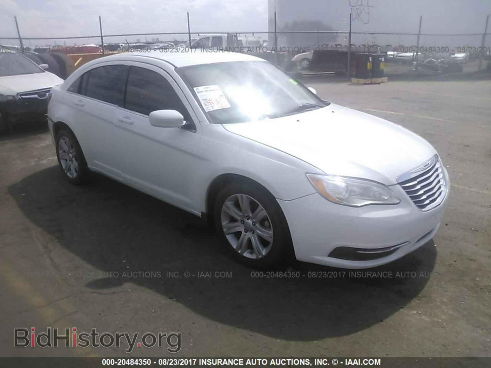 Photo 1C3CCBBB0DN734794 - Chrysler 200 2013