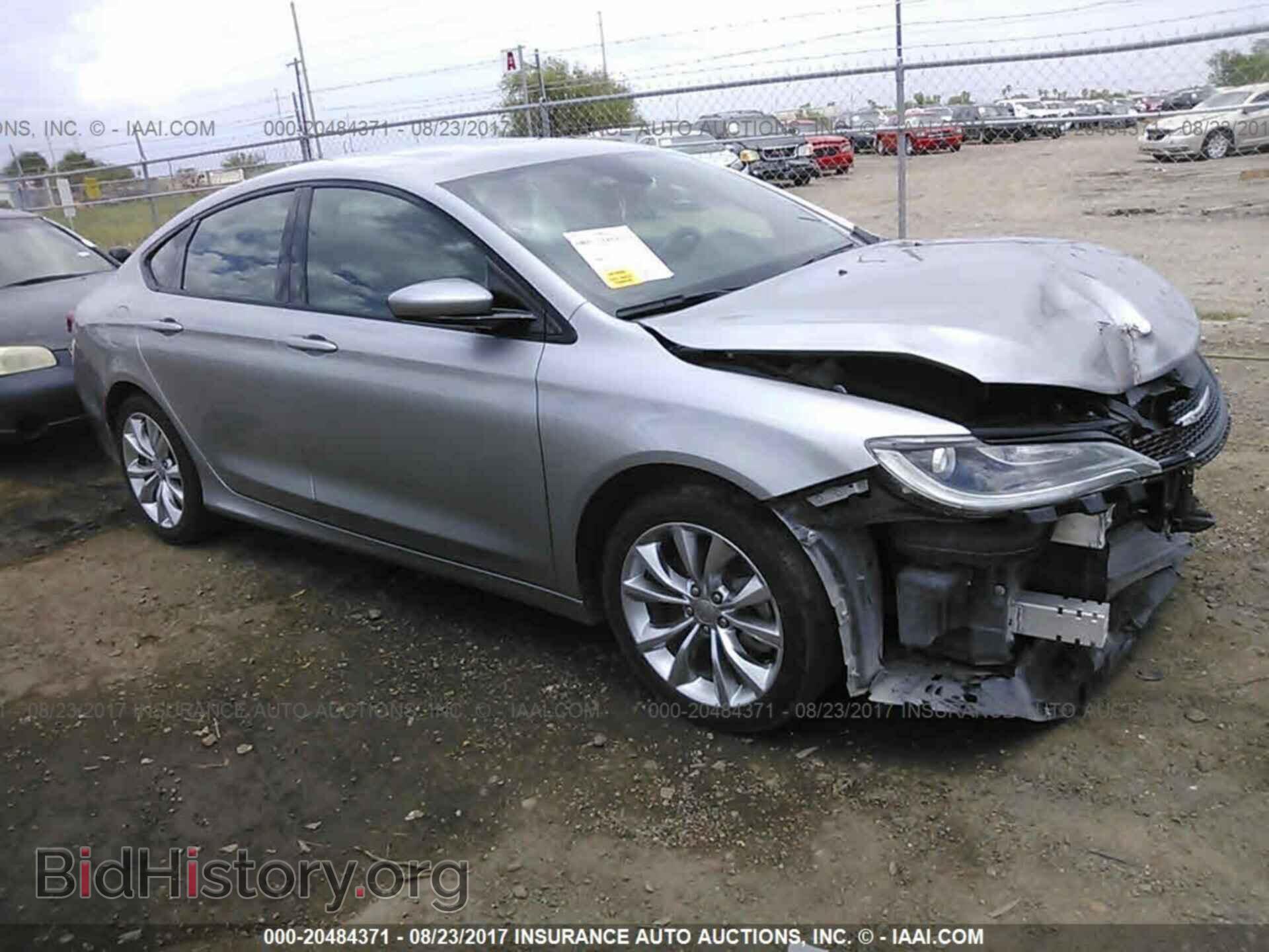 Photo 1C3CCCBG9FN703127 - Chrysler 200 2015