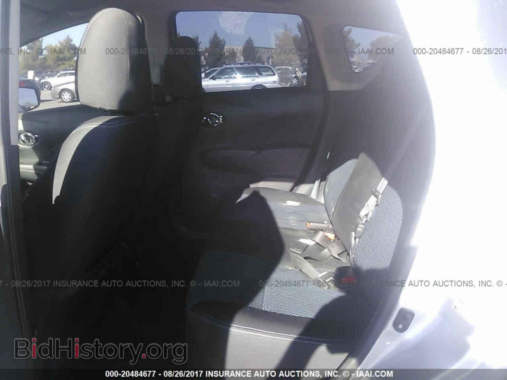 2015 Nissan Versa note - VIN: 3N1CE2CP5FL377313 - Фото 8