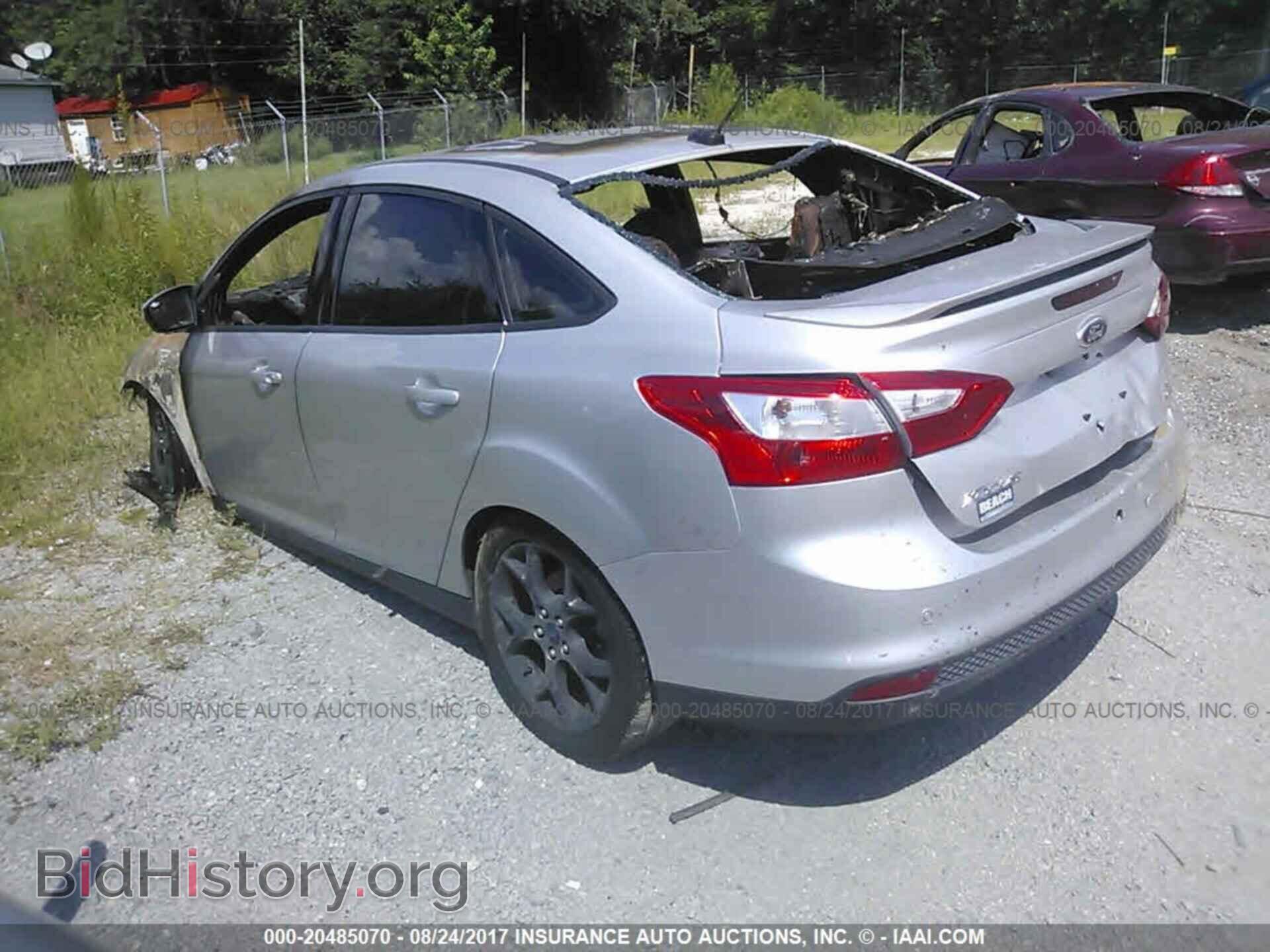 2014 Ford Focus - VIN: 1FADP3F28EL141773 - Photo 3
