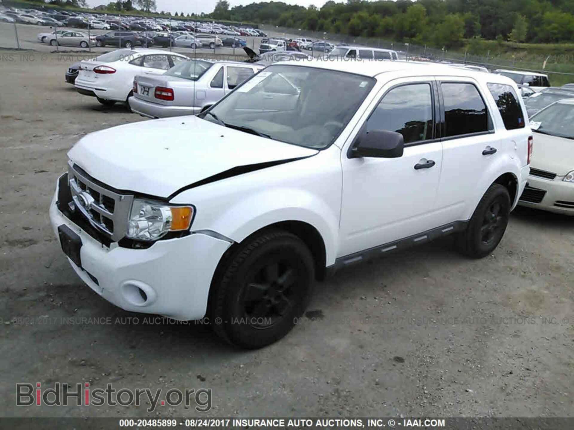 2012 Ford Escape - VIN: 1FMCU9C74CKB93269 - Photo 2