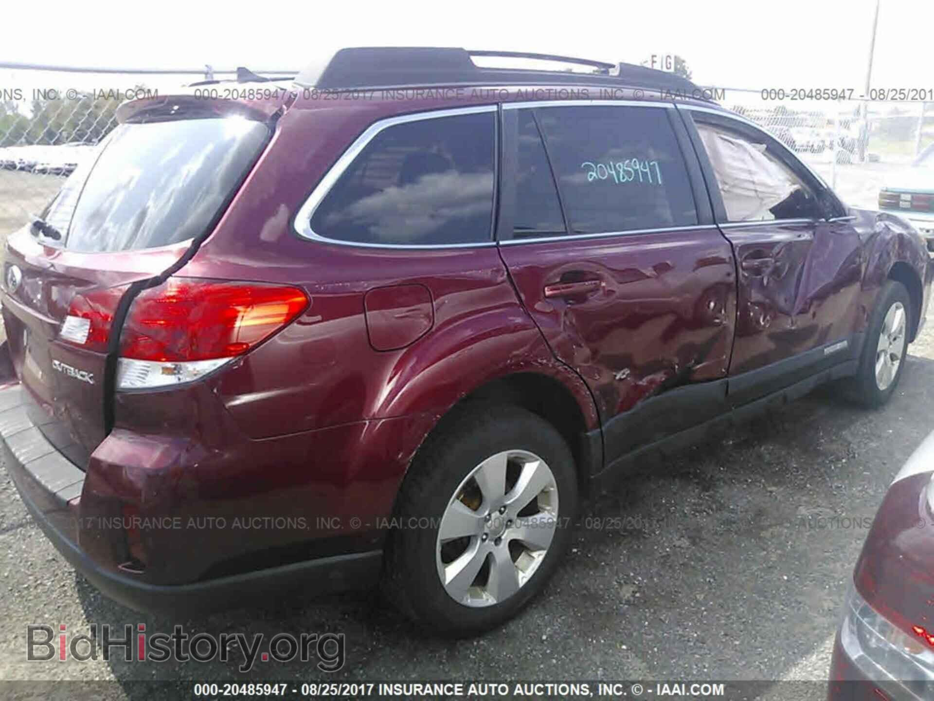 2011 Subaru Outback - VIN: 4S4BRCLC7B3371336 - Photo 4