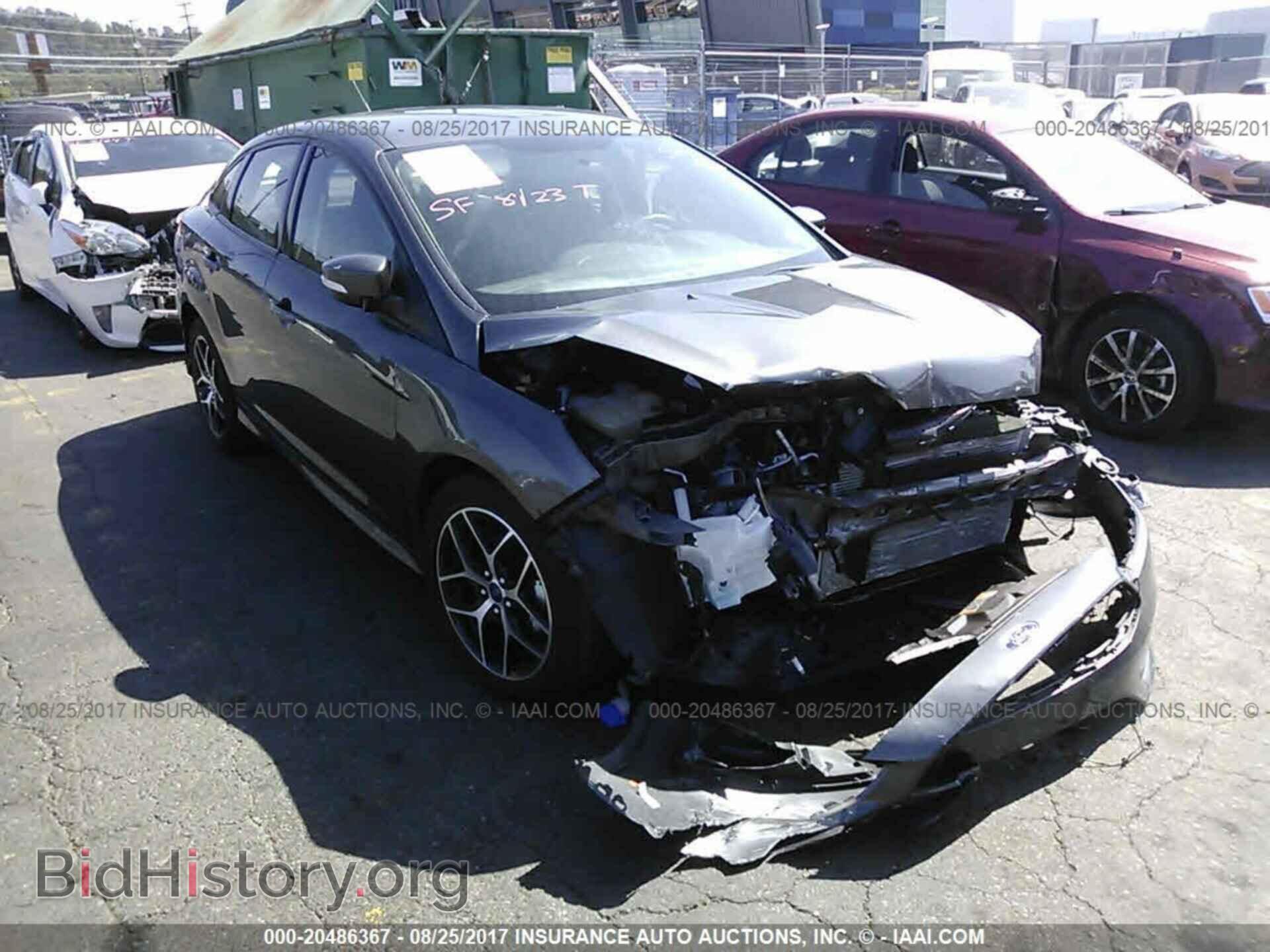 Фотография 1FADP3F27GL331521 - Ford Focus 2016