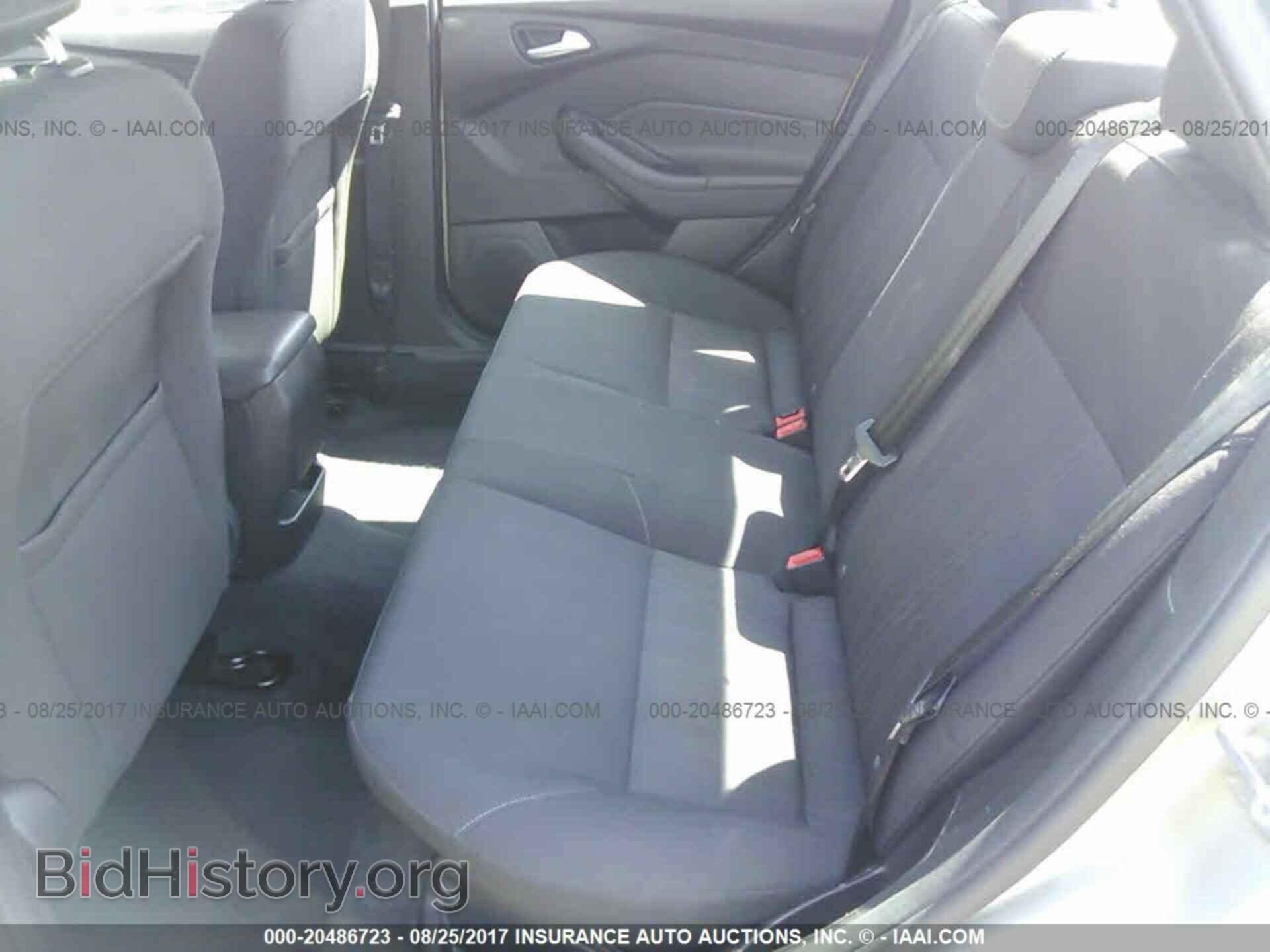 2015 Ford Focus - VIN: 1FADP3F2XFL307955 - Photo 8