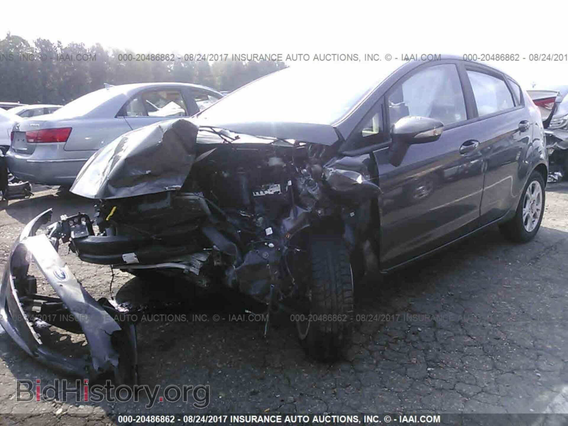 2016 Ford Fiesta - VIN: 3FADP4EJ8GM155074 - Фото 2