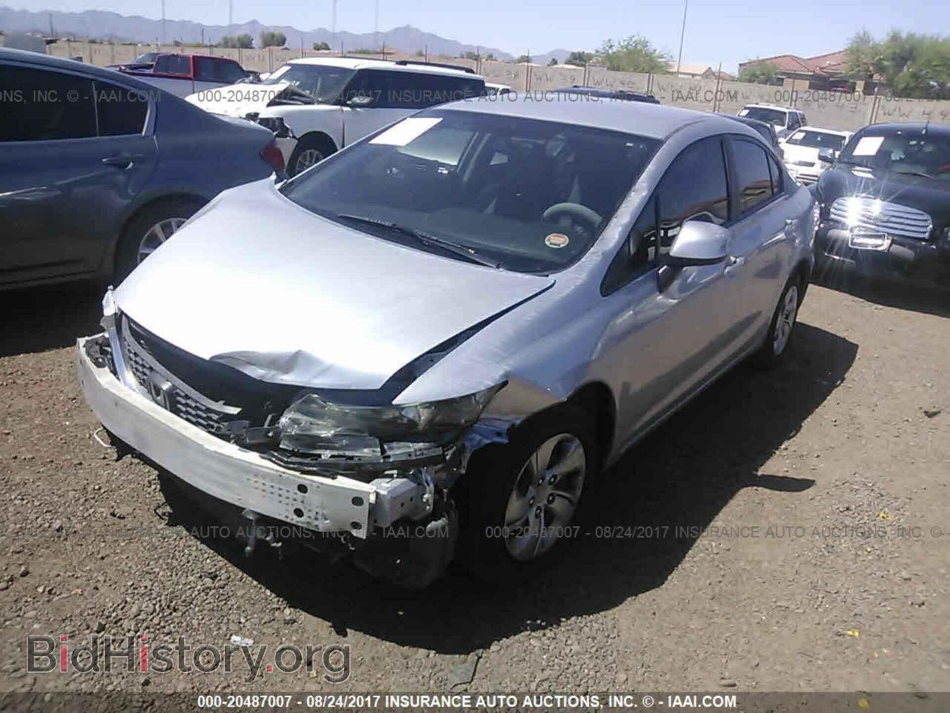 2013 Honda Civic - VIN: 2HGFB2F53DH520411 - Photo 2