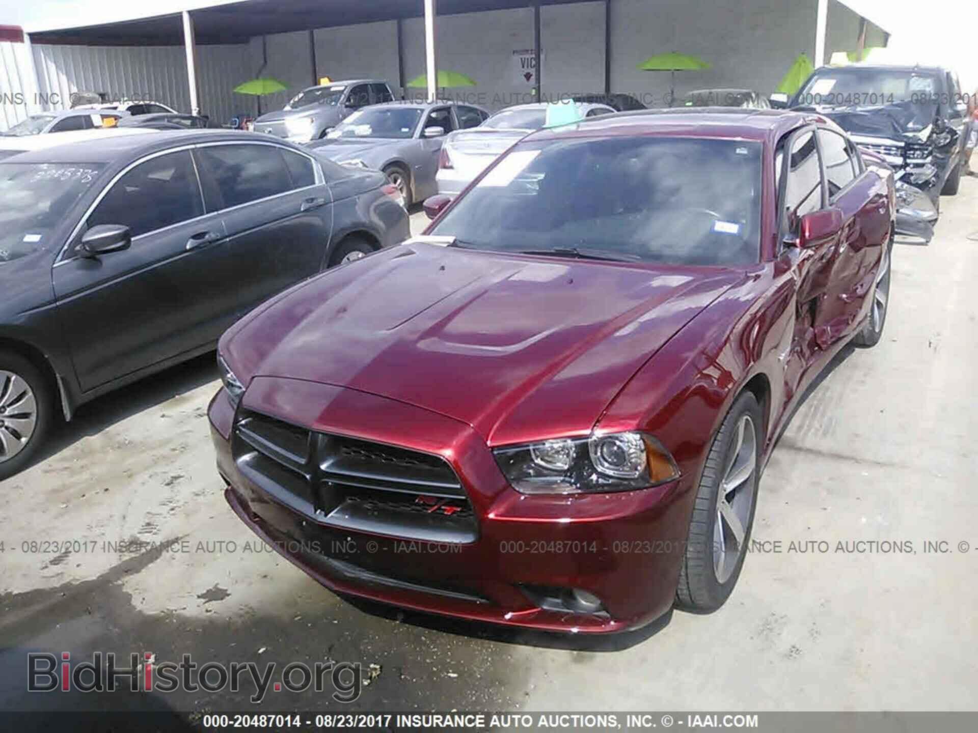 2014 Dodge Charger - VIN: 2C3CDXCTXEH311586 - Photo 2