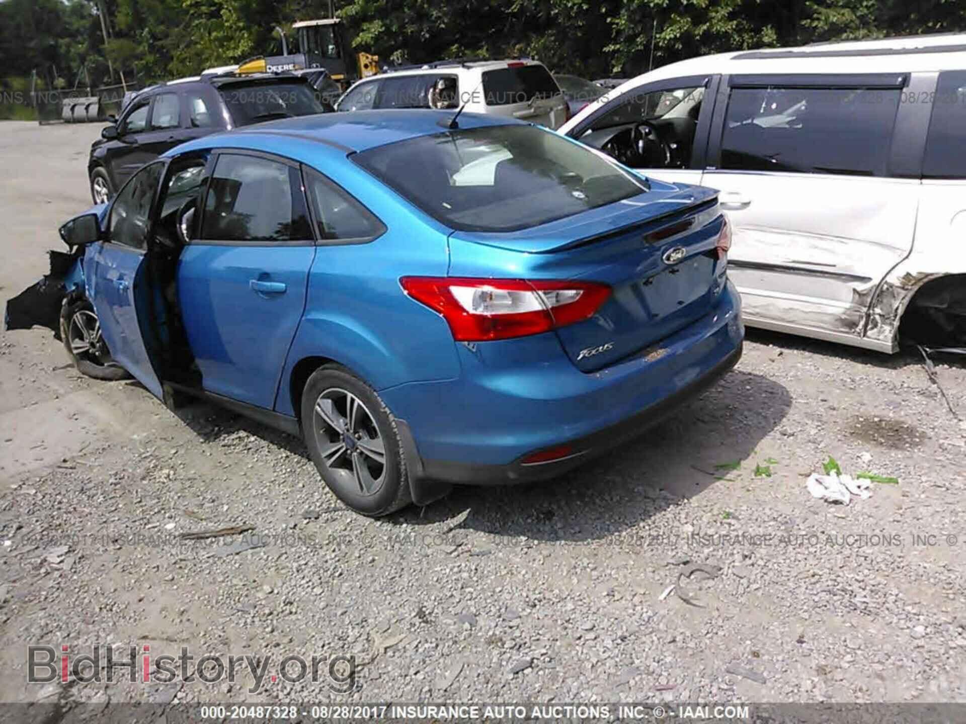 2014 Ford Focus - VIN: 1FADP3F21EL339918 - Photo 3