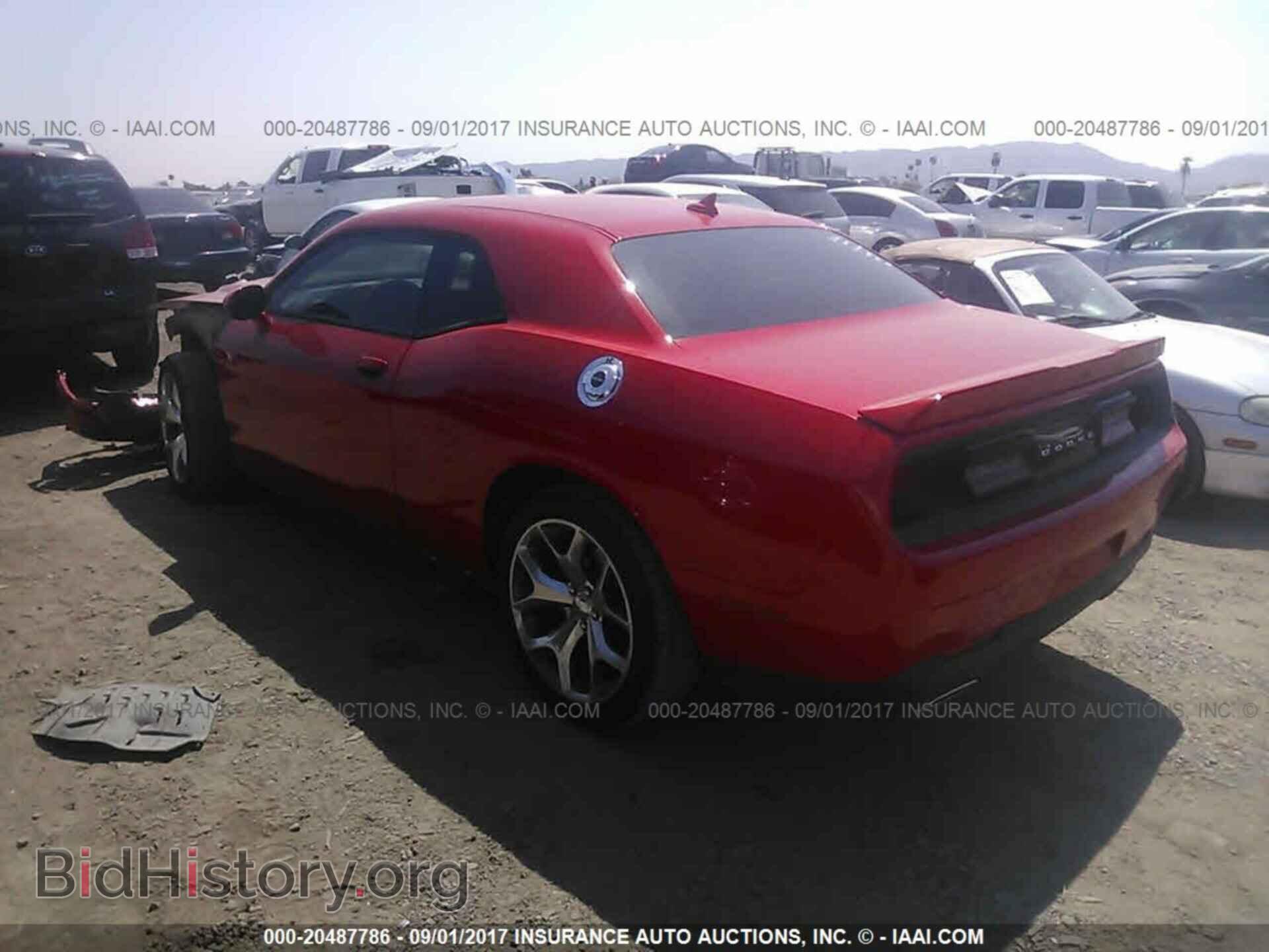 2016 Dodge Challenger - VIN: 2C3CDZAGXGH345905 - Фото 3