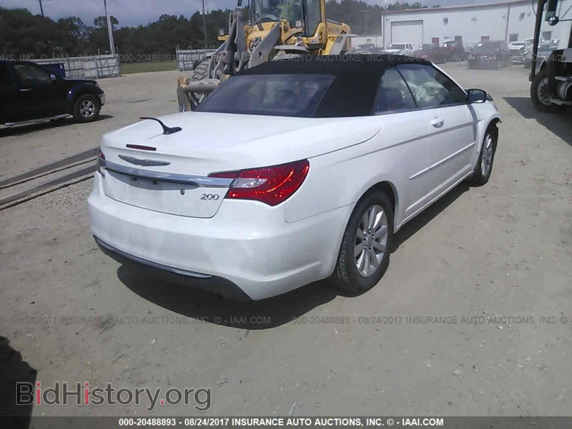 2012 Chrysler 200 - VIN: 1C3BCBEGXCN276022 - Фото 4