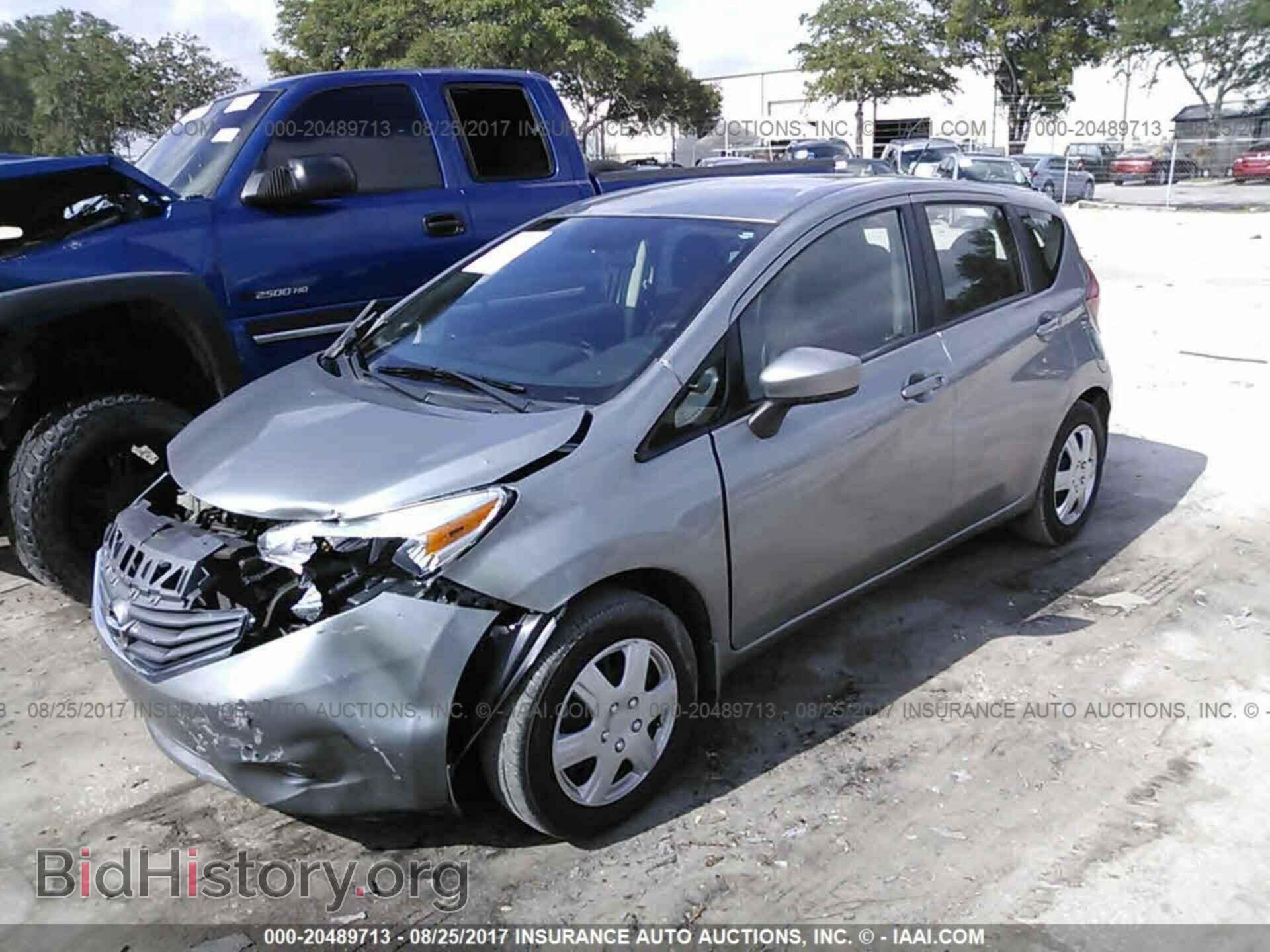 2015 Nissan Versa note - VIN: 3N1CE2CPXFL386959 - Photo 2