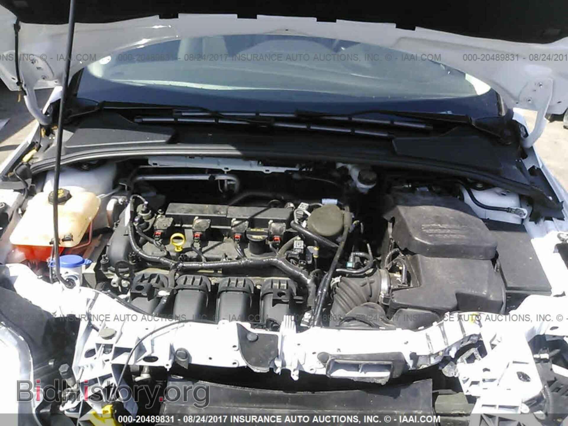 2014 Ford Focus - VIN: 1FADP3F20EL109822 - Photo 10