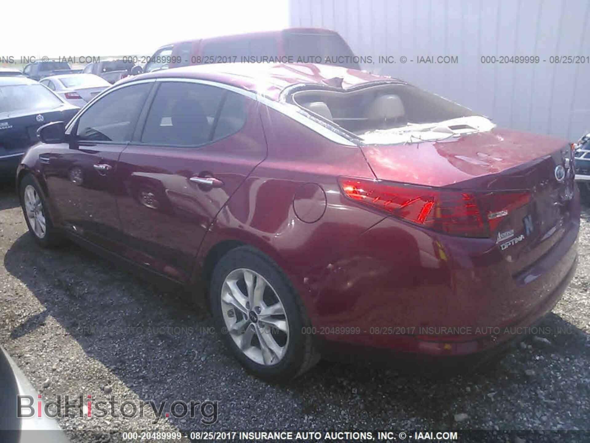 2011 Kia Optima - VIN: KNAGN4A78B5075986 - Photo 3
