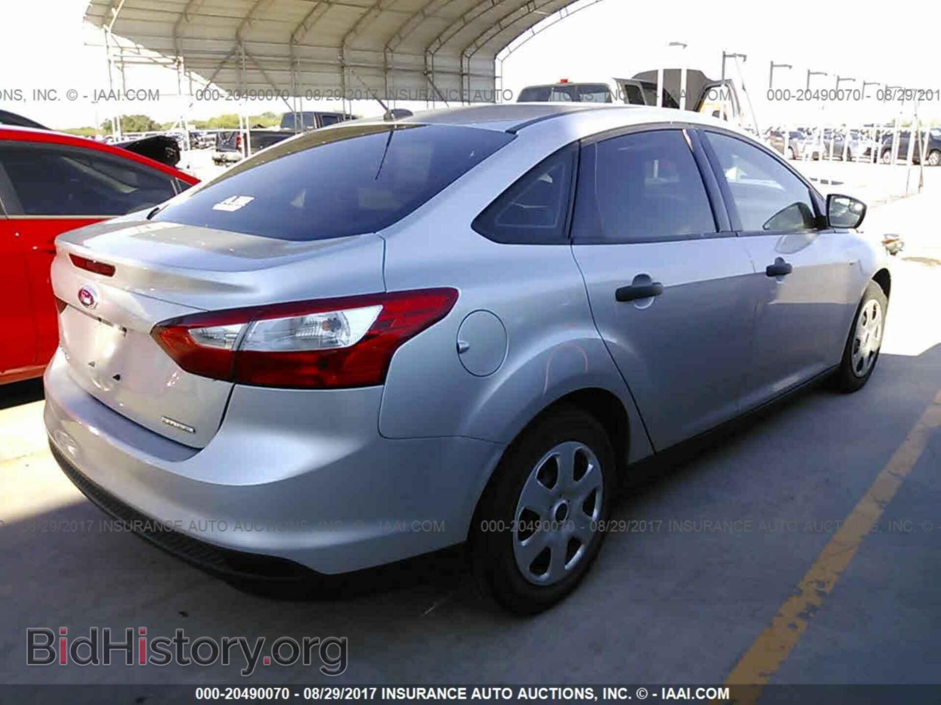 2013 Ford Focus - VIN: 1FADP3E29DL307993 - Фото 4
