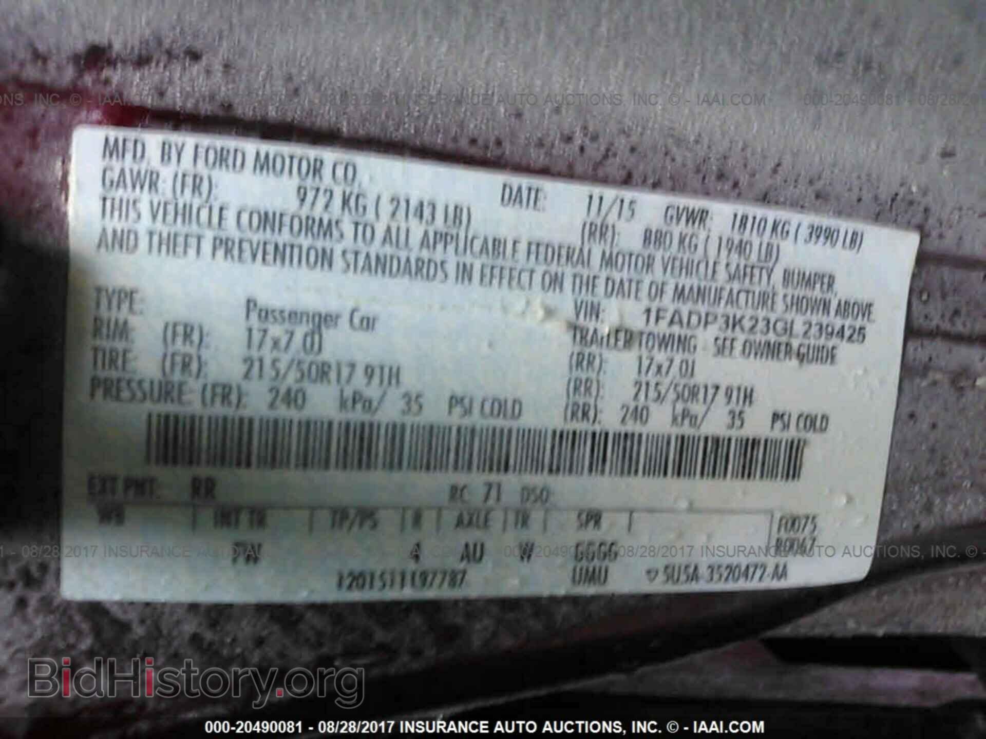 2016 Ford Focus - VIN: 1FADP3K23GL239425 - Photo 9