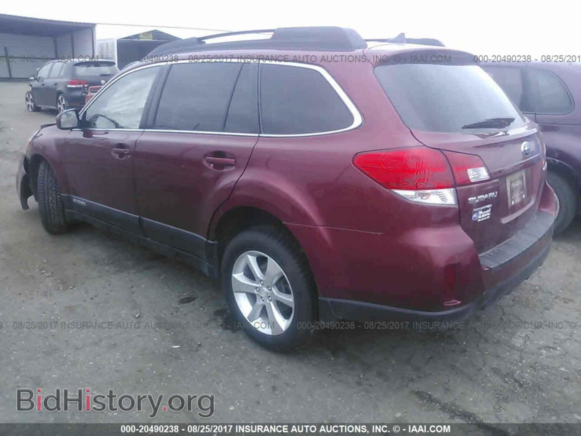 2013 Subaru Outback - VIN: 4S4BRCJC8D3307344 - Photo 3