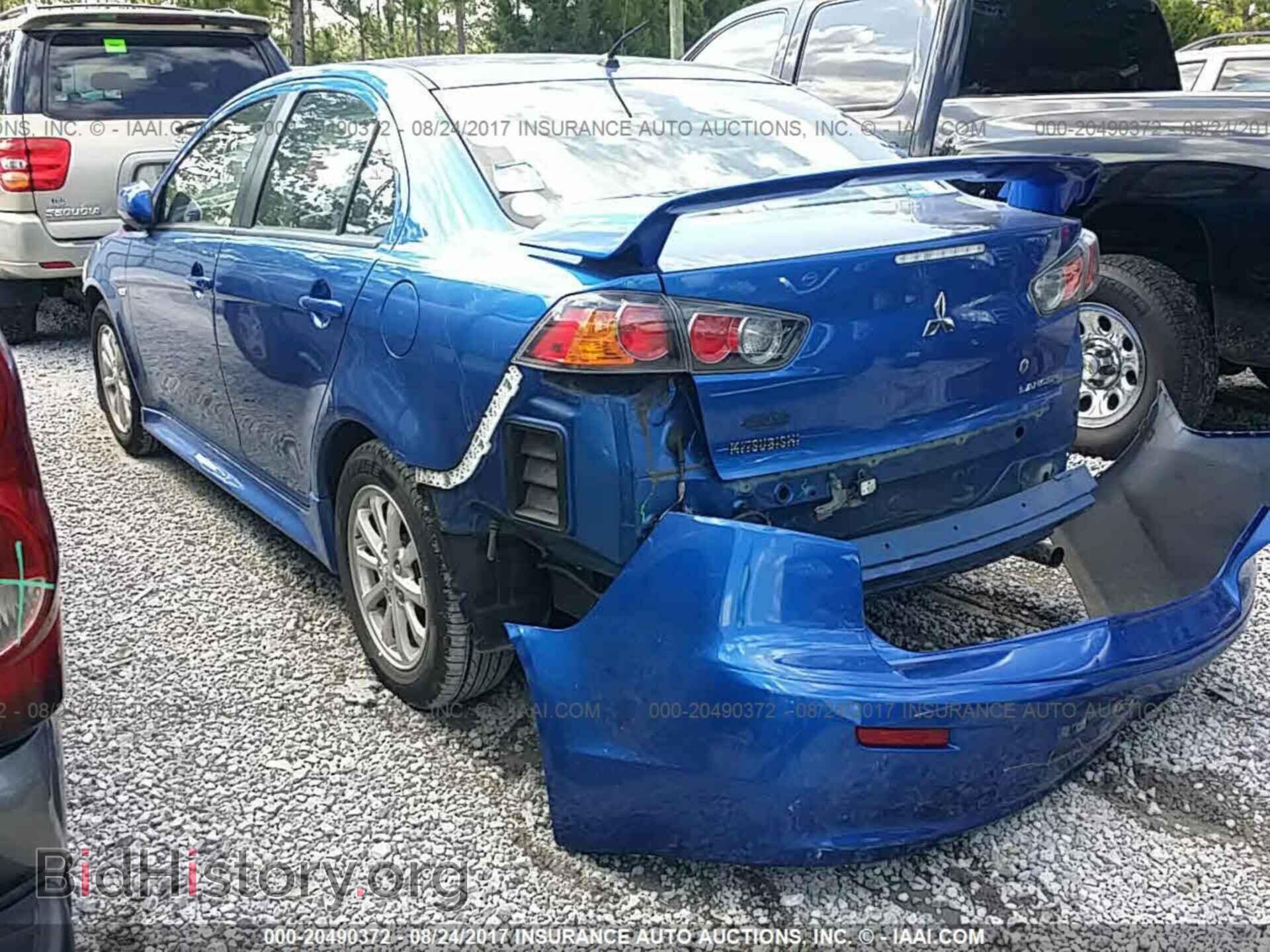 2011 Mitsubishi Lancer - VIN: JA32U2FU2BU005553 - Фото 3