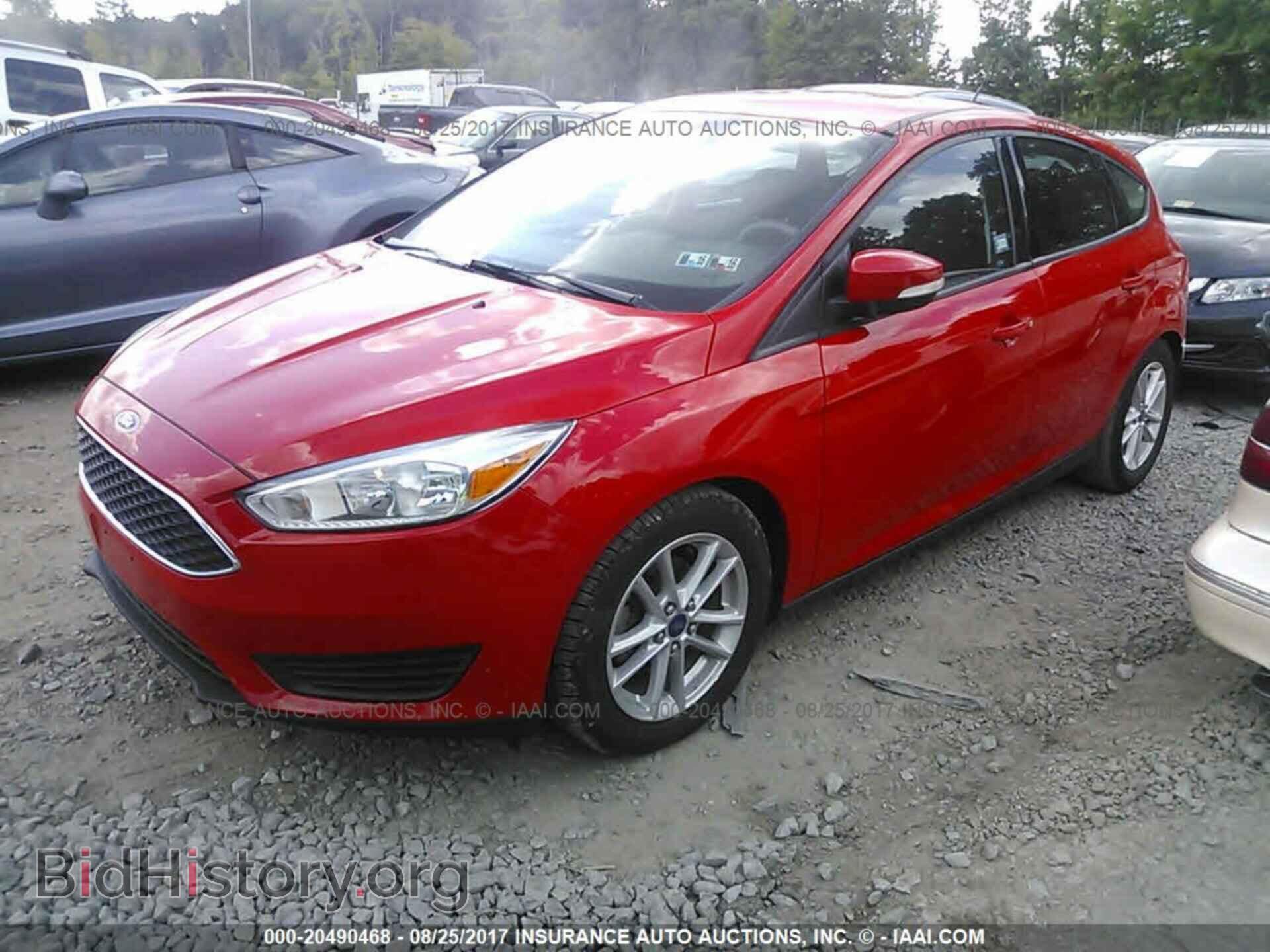 2016 Ford Focus - VIN: 1FADP3K29GL214089 - Фото 2