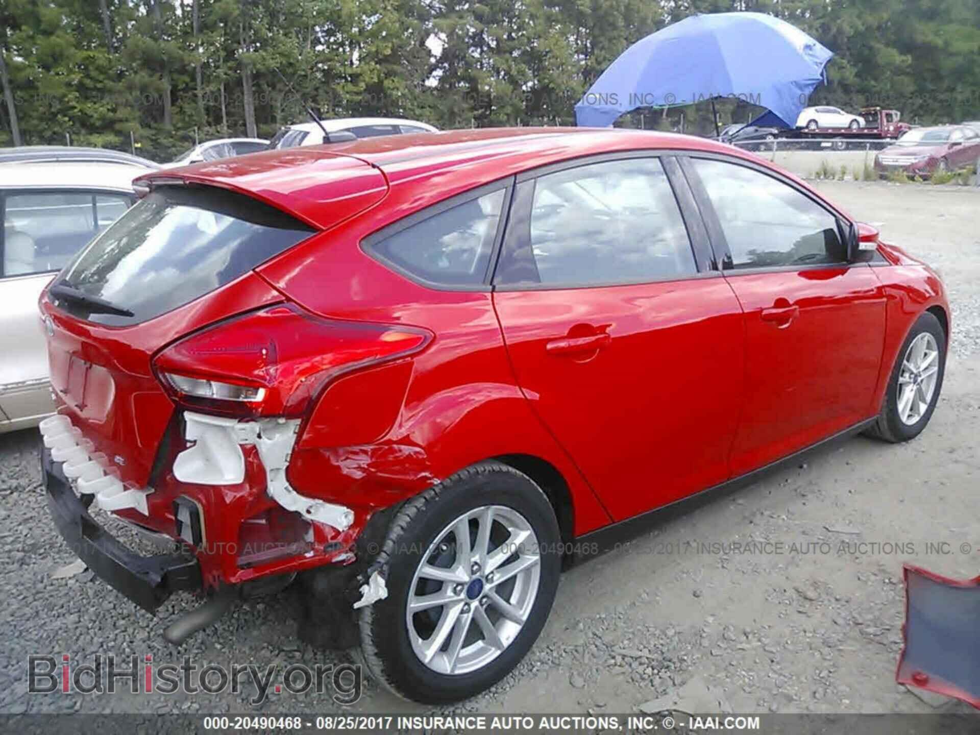 2016 Ford Focus - VIN: 1FADP3K29GL214089 - Фото 4