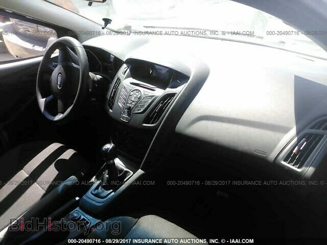 2012 Ford Focus - VIN: 1FAHP3E25CL466588 - Photo 5