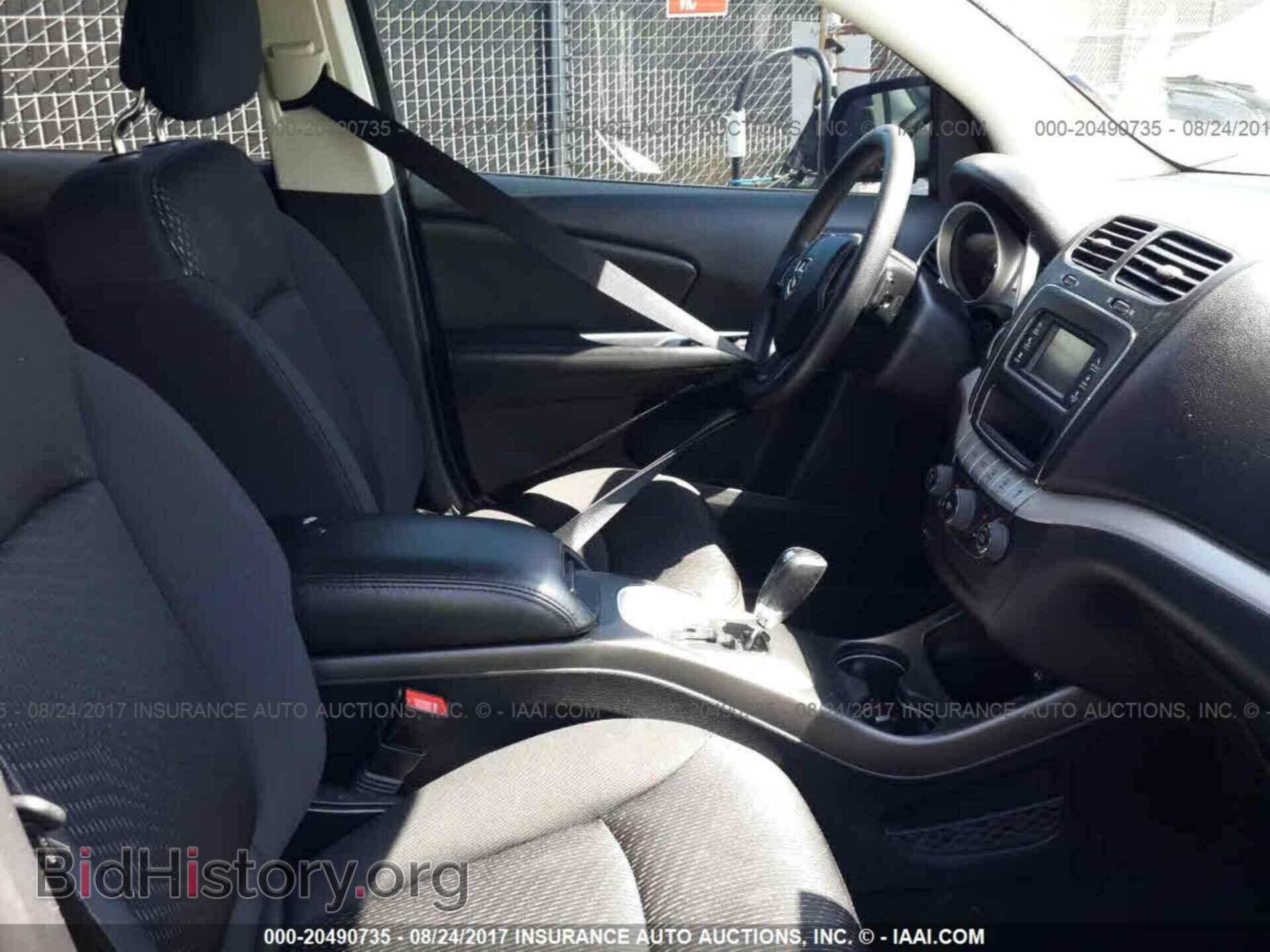 2012 Dodge Journey - VIN: 3C4PDCBG2CT351272 - Фото 5