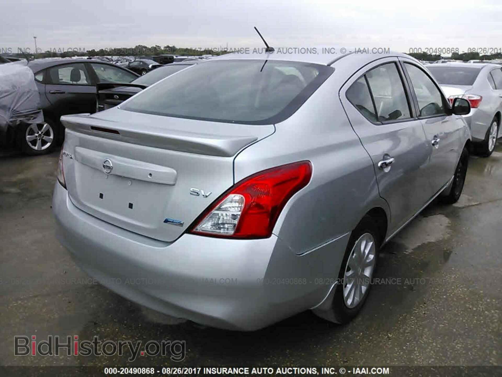 2014 Nissan Versa - VIN: 3N1CN7AP1EL833015 - Photo 4