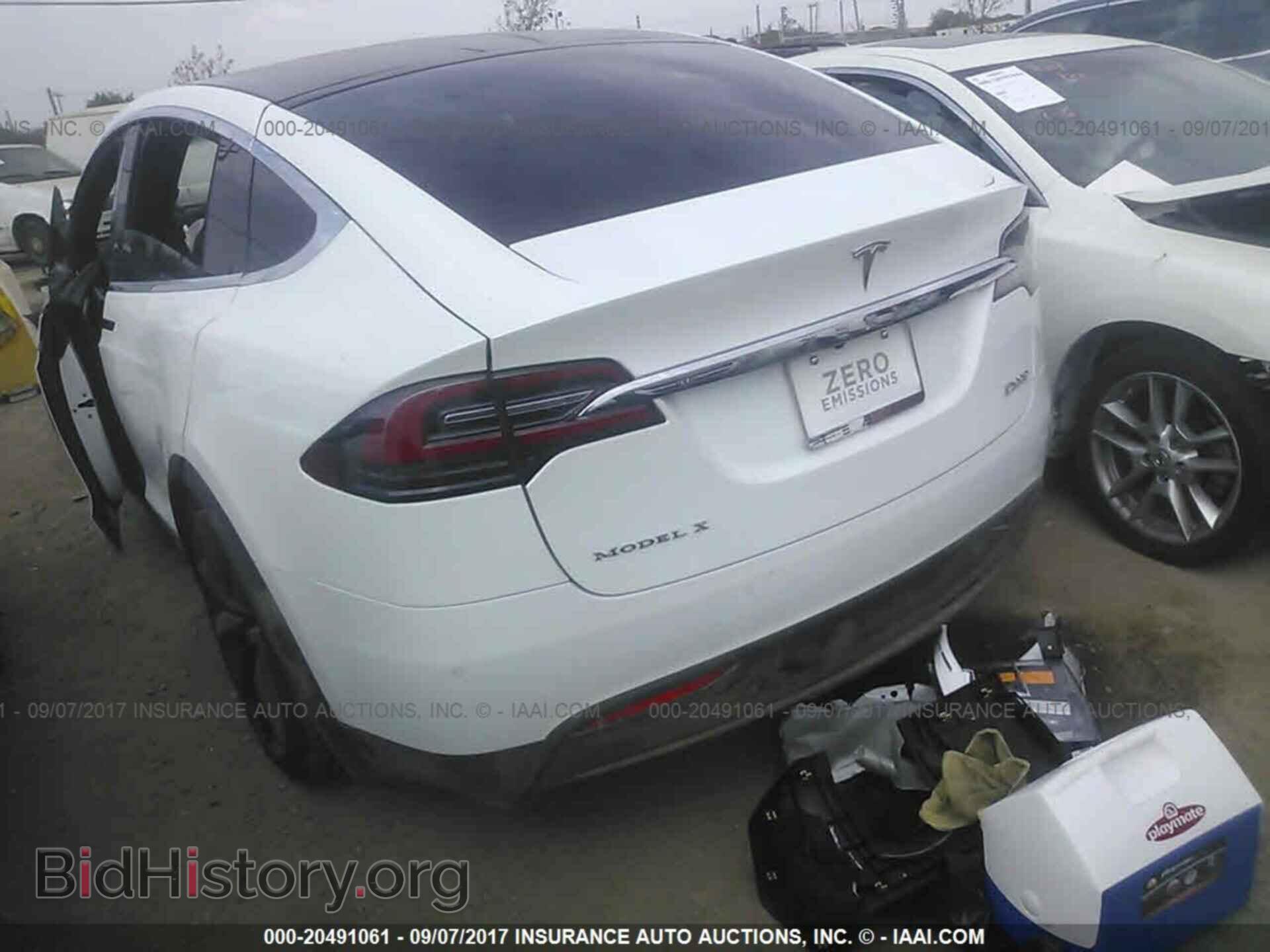 2016 Tesla Model x - VIN: 5YJXCAE40GF025113 - Photo 3