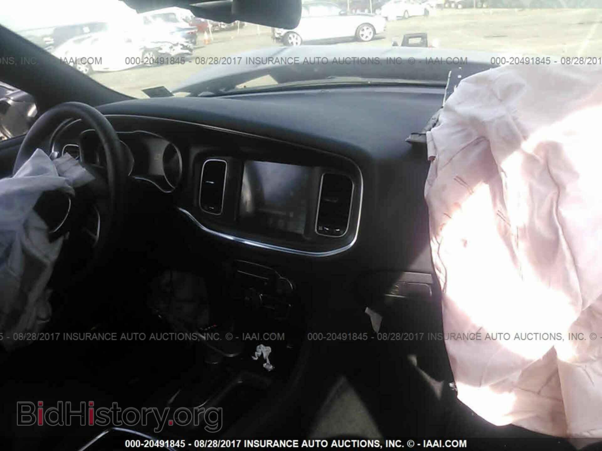2016 Dodge Charger - VIN: 2C3CDXJG3GH282103 - Photo 5